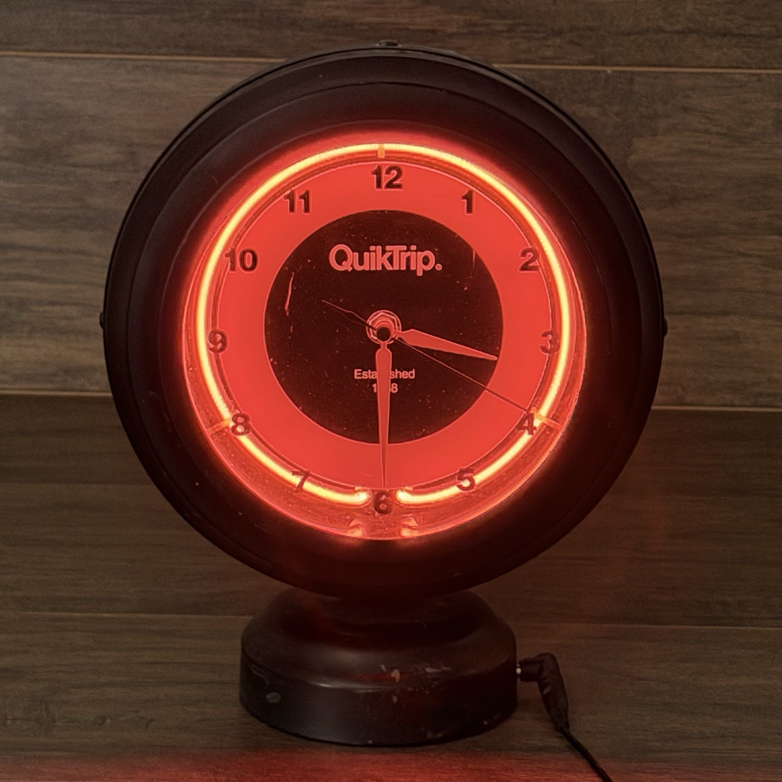 QuikTrip QT Neon Clock Gas Station Retro Style Metal Advertising Stand