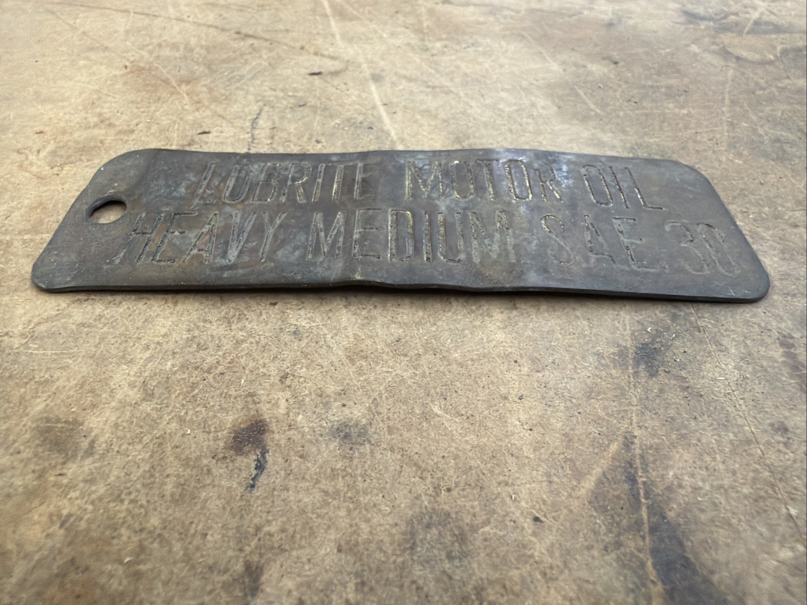 VINTAGE ORIGINAL BRASS PUMP TAG LUBRITE MOTOR OIL CO
