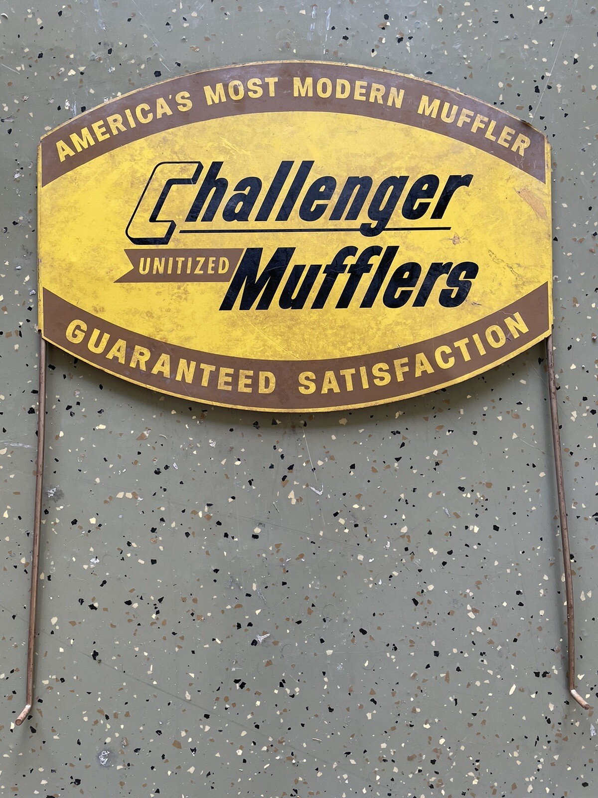 VERY RARE ADVERTISING CHALLENGER UNITIZED MUFFLER AMERICAS METAL SIGN