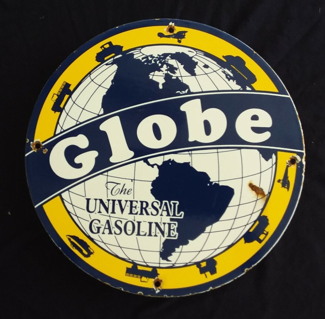 VINTAGE GLOBE GASOLINE / MOTOR OIL PORCELAIN GAS PUMP SIGN
