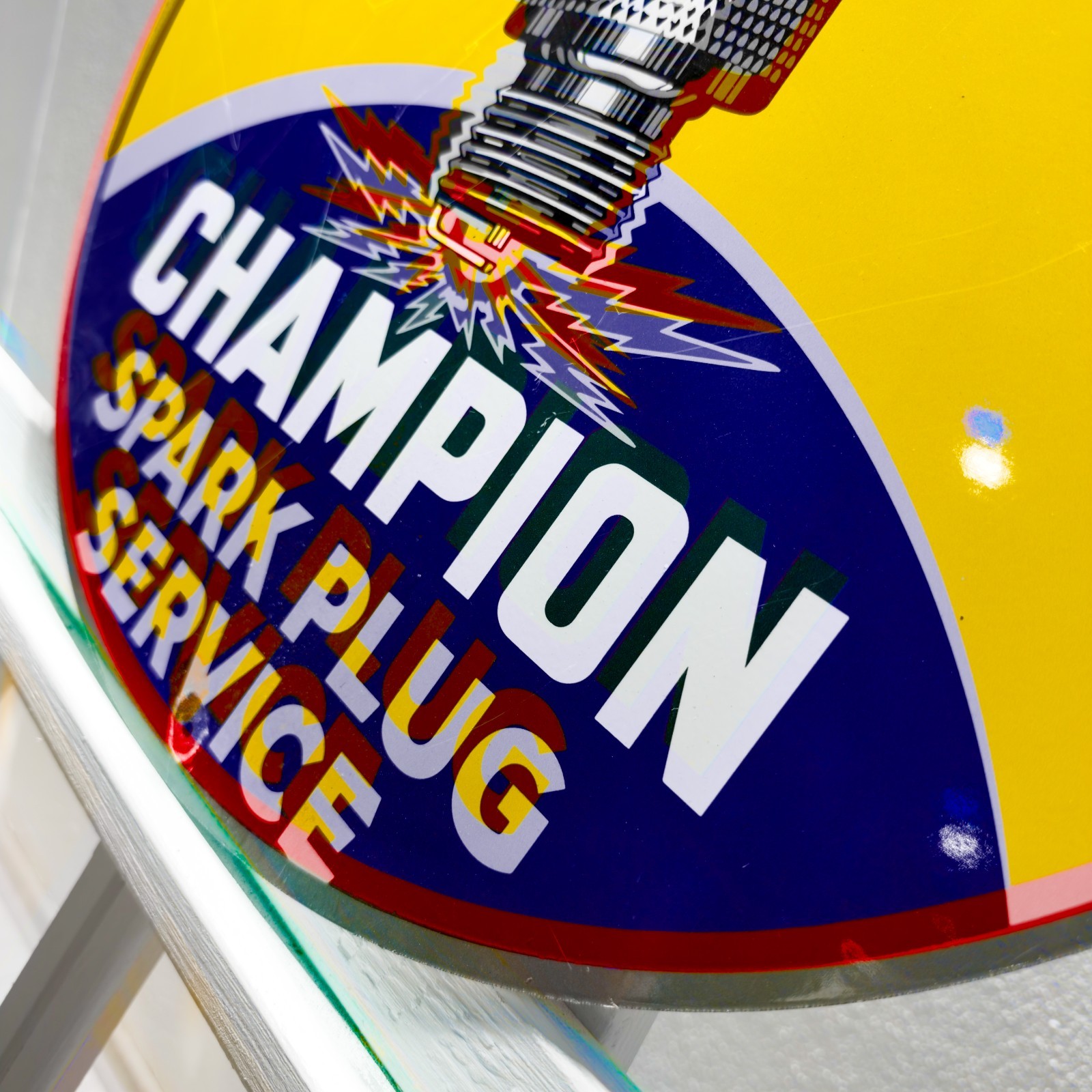 Champion Spark Plug Service Heavy Metal Sign – Garage Decor – 50 cm (19.7”)