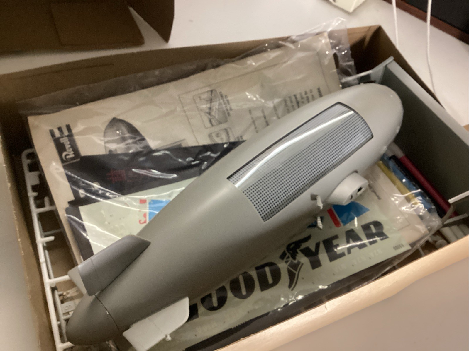 Revell Good Year Blimp Lighted Sign Vintage Toy Model Kit