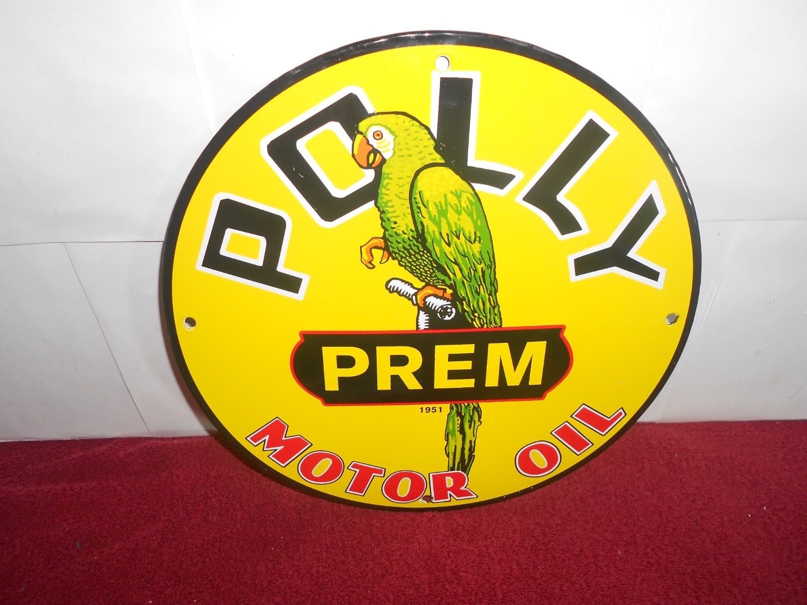 VINTAGE 11 3/4 in POLLY PARROT MOTOR OIL ADV SIGN HEAVY METAL PORCELAIN -953 A