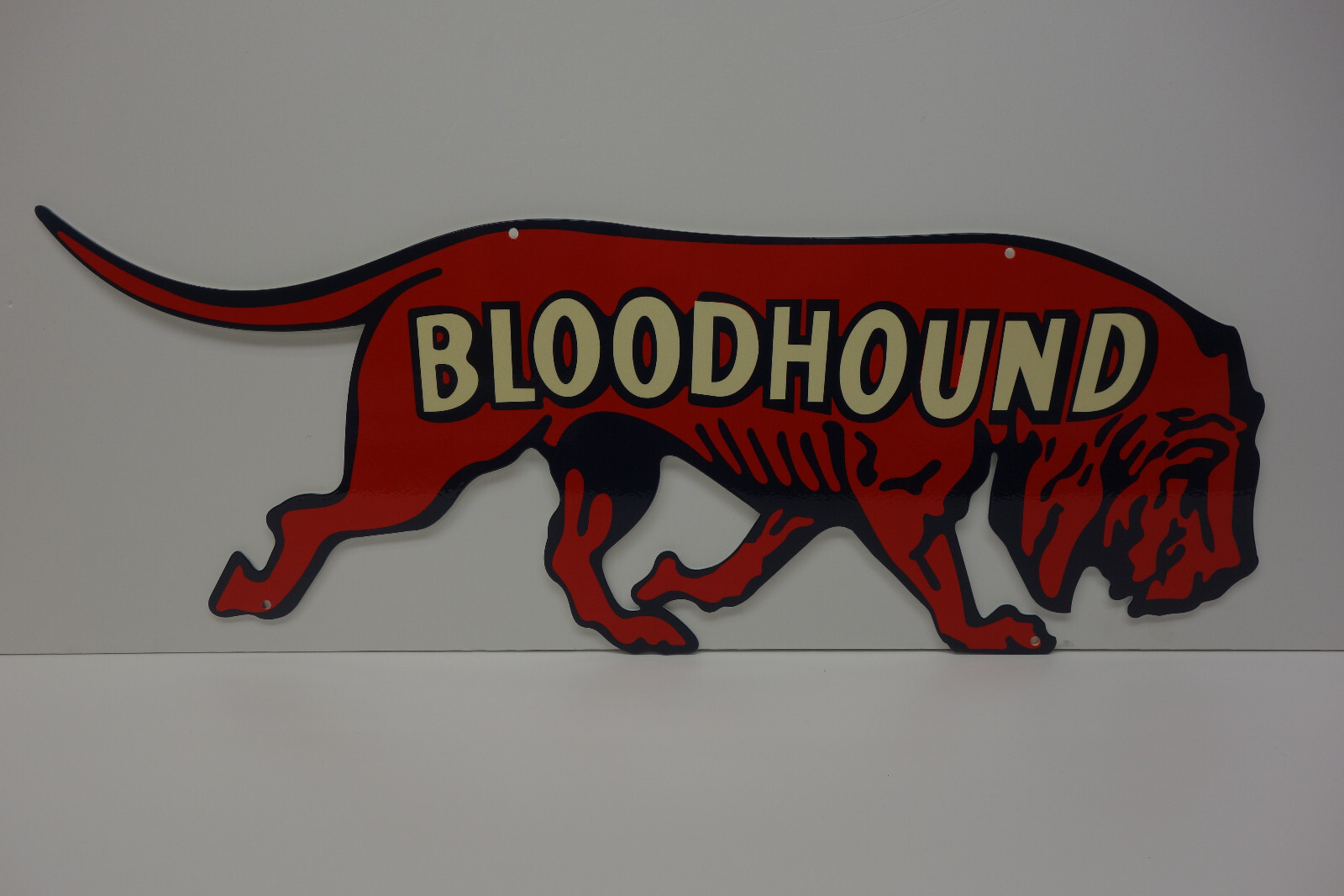 BLOODHOUND HEAVY DIE CUT SIGN 9″ HIGH X 24″ WIDE SINGLE SIDED GREAT COLORS!