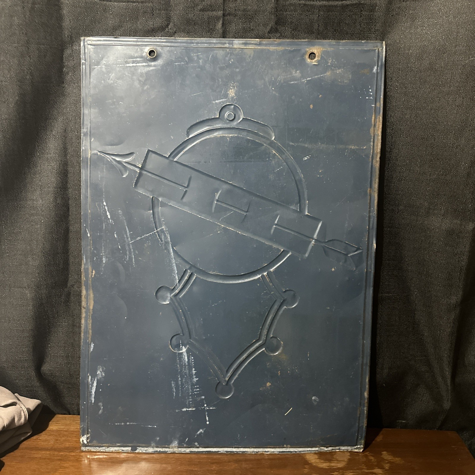 Vintage Teddy Cycles Indian Original Motorcycle Tin Sign Gas & Oil 1940s