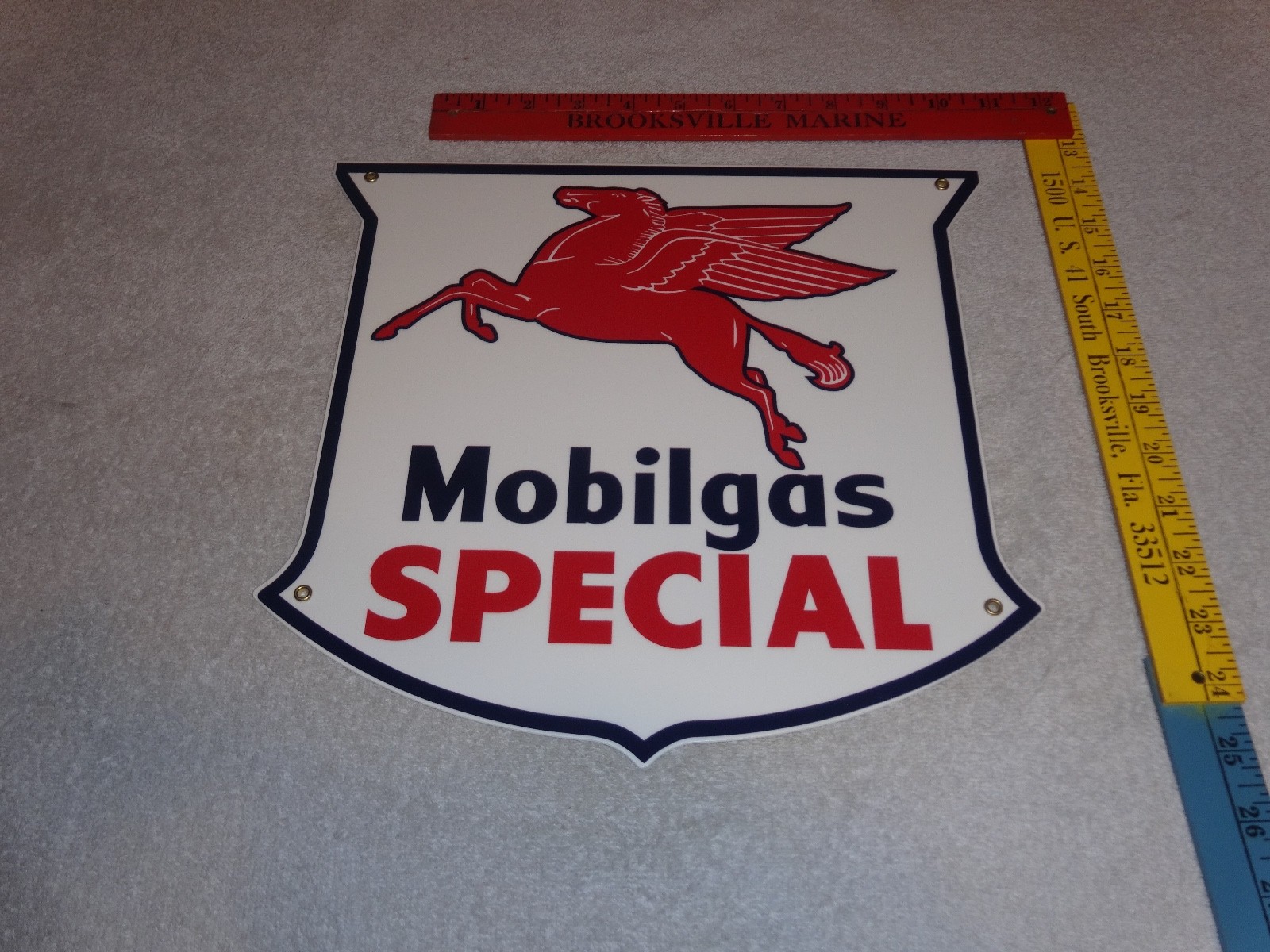VINTAGE MOBIL MOBILGAS SPECIAL 11 3/4″ PORCELAIN METAL PEGASUS GASOLINE OIL SIGN