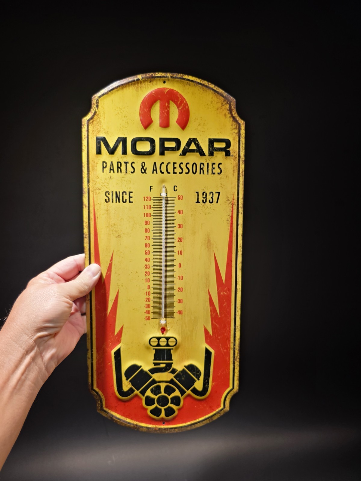 17.5 ” Metal Vintage Style Mopar Thermometer Sign