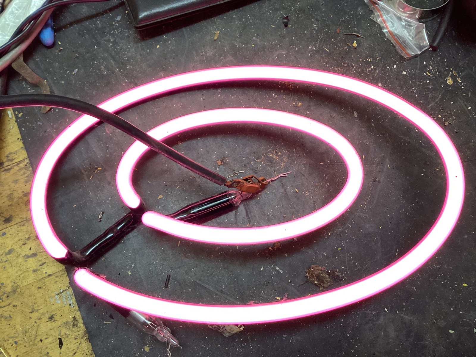 back to the 50’s again vintage neon sign repair tube pink zero from 50’s 11×8