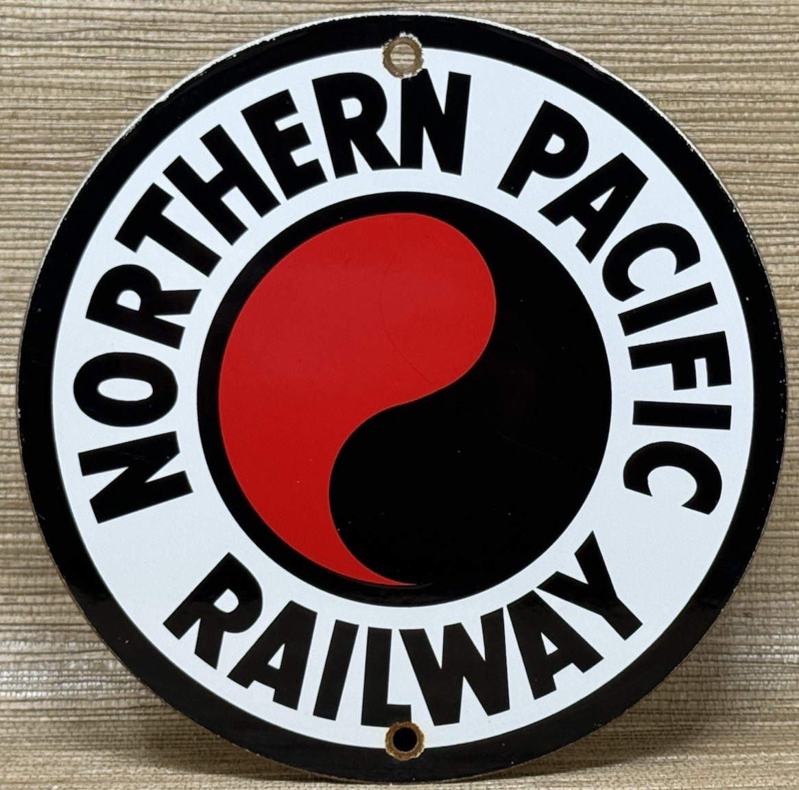 VINTAGE NORTHERN PACIFIC RAILWAY PORCELAIN SIGN GAS OIL TRAIN STATION BURLINGTON