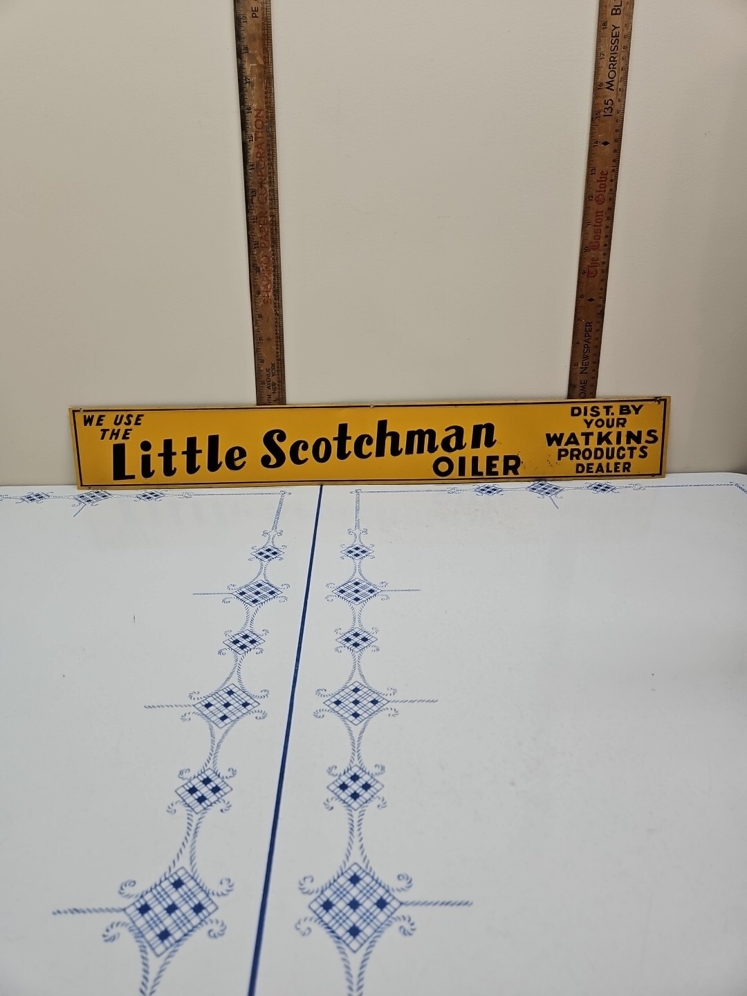 Little SCOTCHMAN OILER Tin EMBOSSED Advertising Sign OIL GAS PETROLIANA Vintage