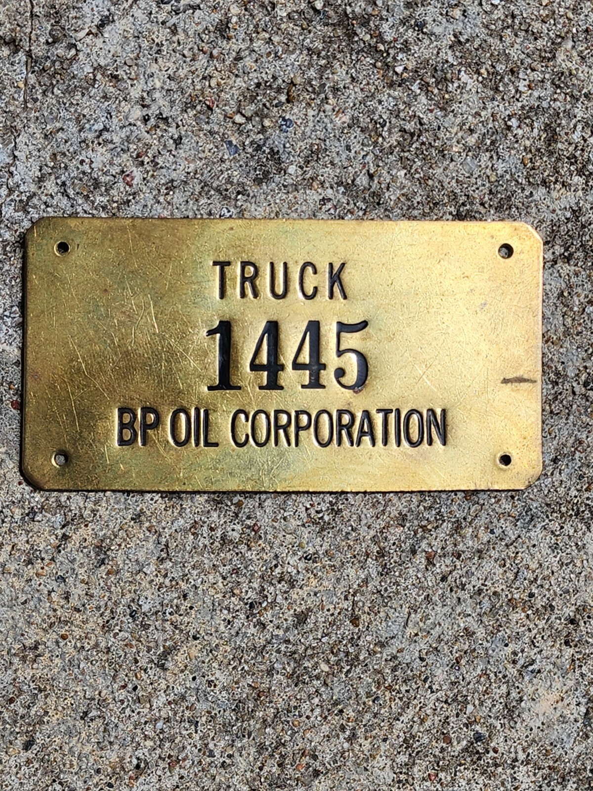 Vintage BP Oil Corporation 4″ Brass Truck Badge / Tag / Sign Gas TRUCK 1445