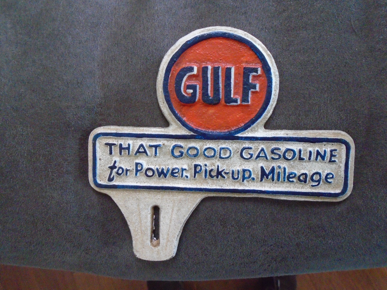VINTAGE GULF SIGN CAST IRON GAS STATION ADVERTISING TAG TOPPER 6.5″ FREE SHIP