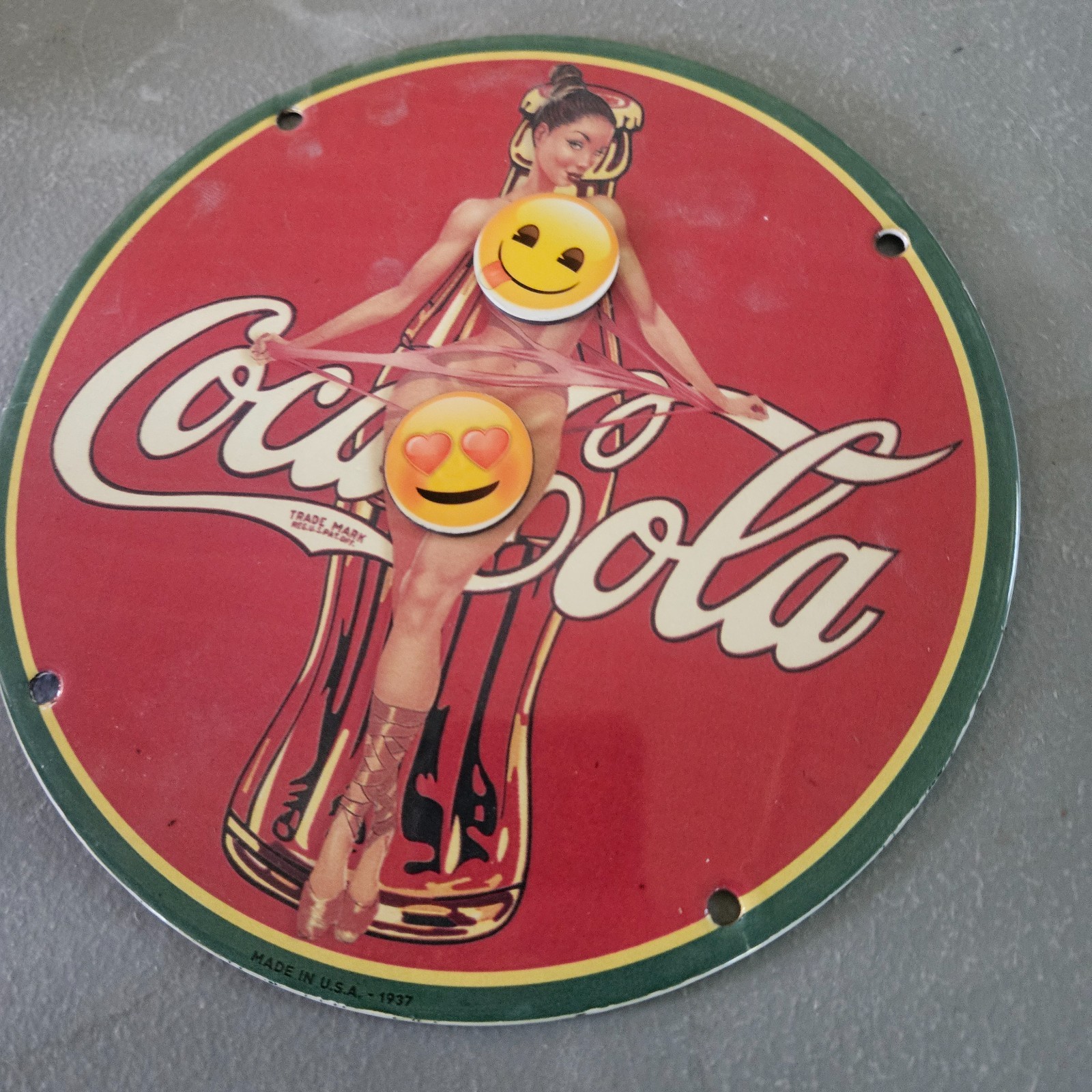 VINTAGE PORCELAIN COCA-COLA GAS & OIL STATION PUMP PLATE GARAGE MAN CAVE SIGN