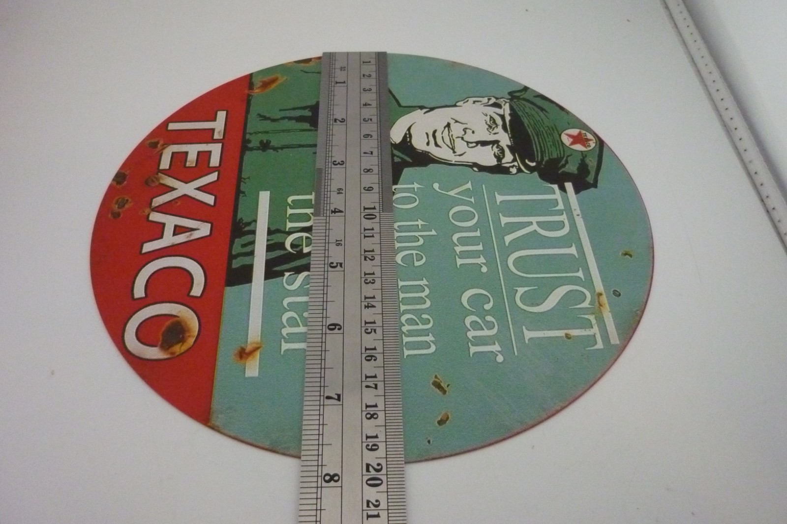 Texaco Trust Your Car To The Man Who Wears The Star Round Tin Sign 8 Inch