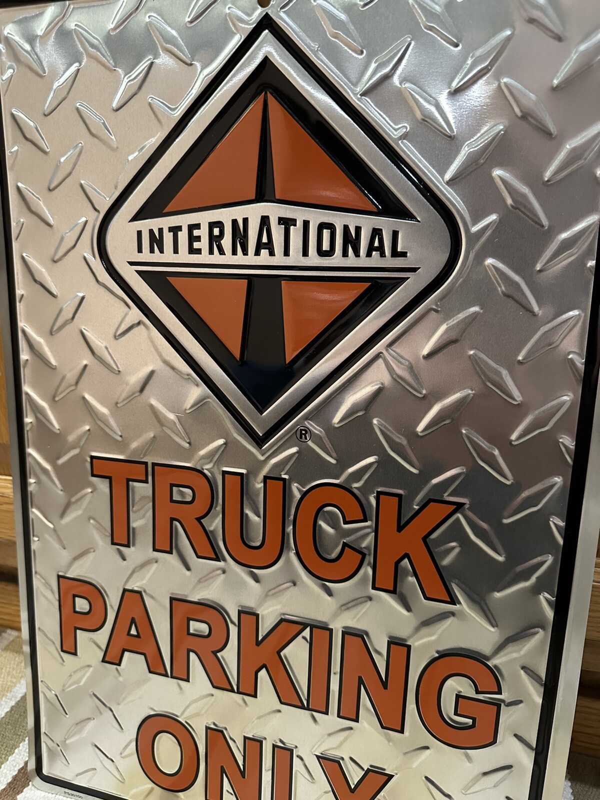 International Truck Parking Only Metal Sign Oil Diesel Vintage Style Wall Decor