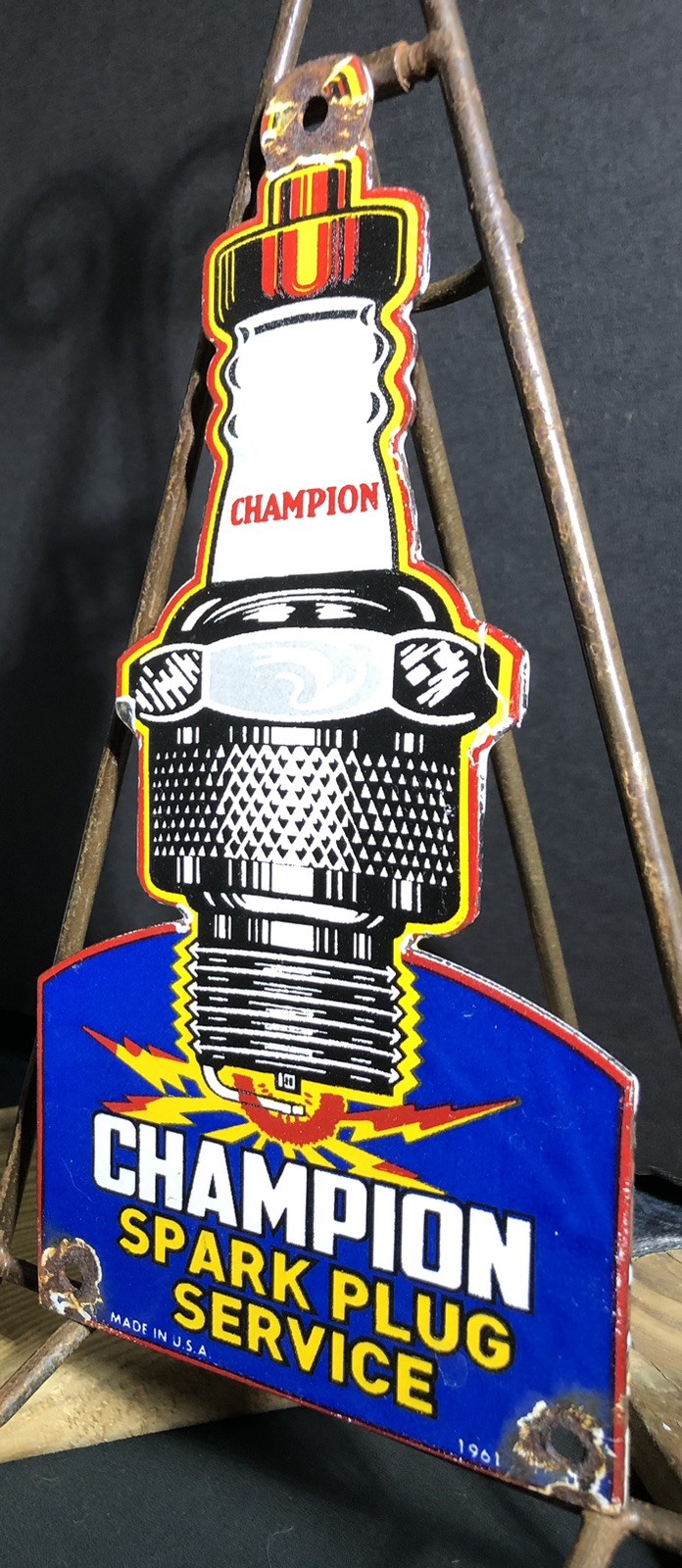 VINTAGE 1961 DATED CHAMPION SPARK PLUG SERVICE 10” PORCELAIN SIGN GAS OIL