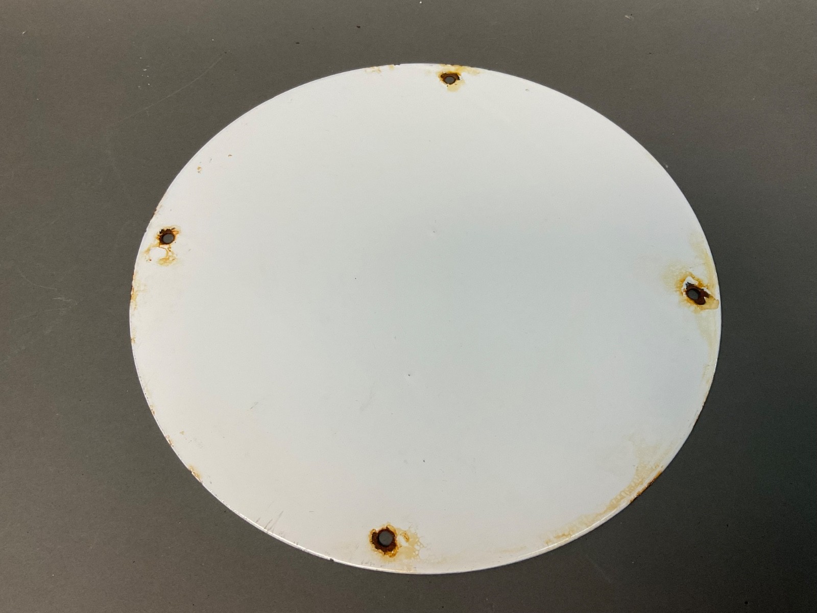 Original VINTAGE 1953 AC FIRE – RING SPARK PLUGS PORCELAIN SIGN 12″ Diameter