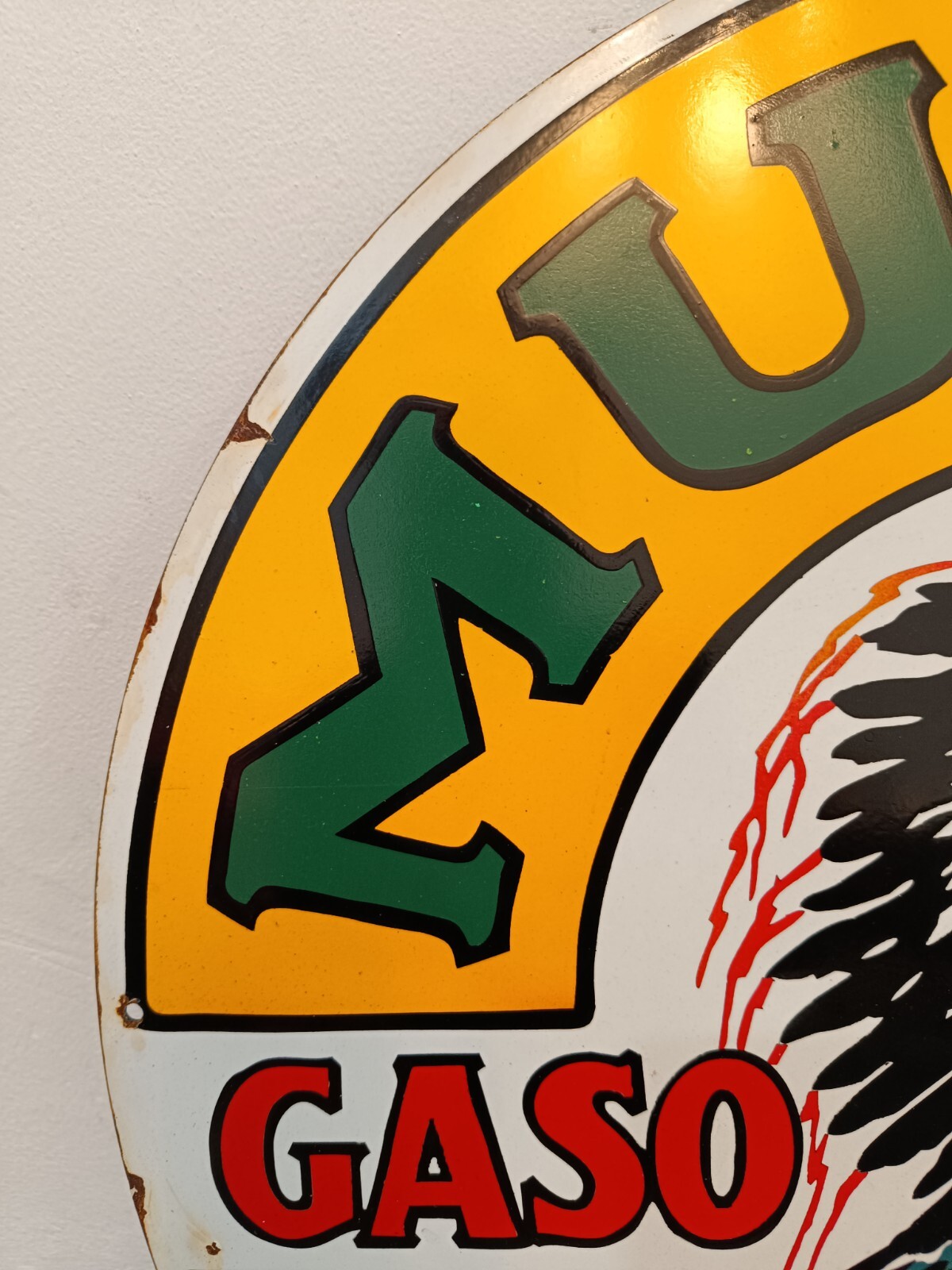 NO PORCELAIN Musgo Gasoline Gas Michigan’s Mile Maker ENAMEL SIGN 50 Cm diameter