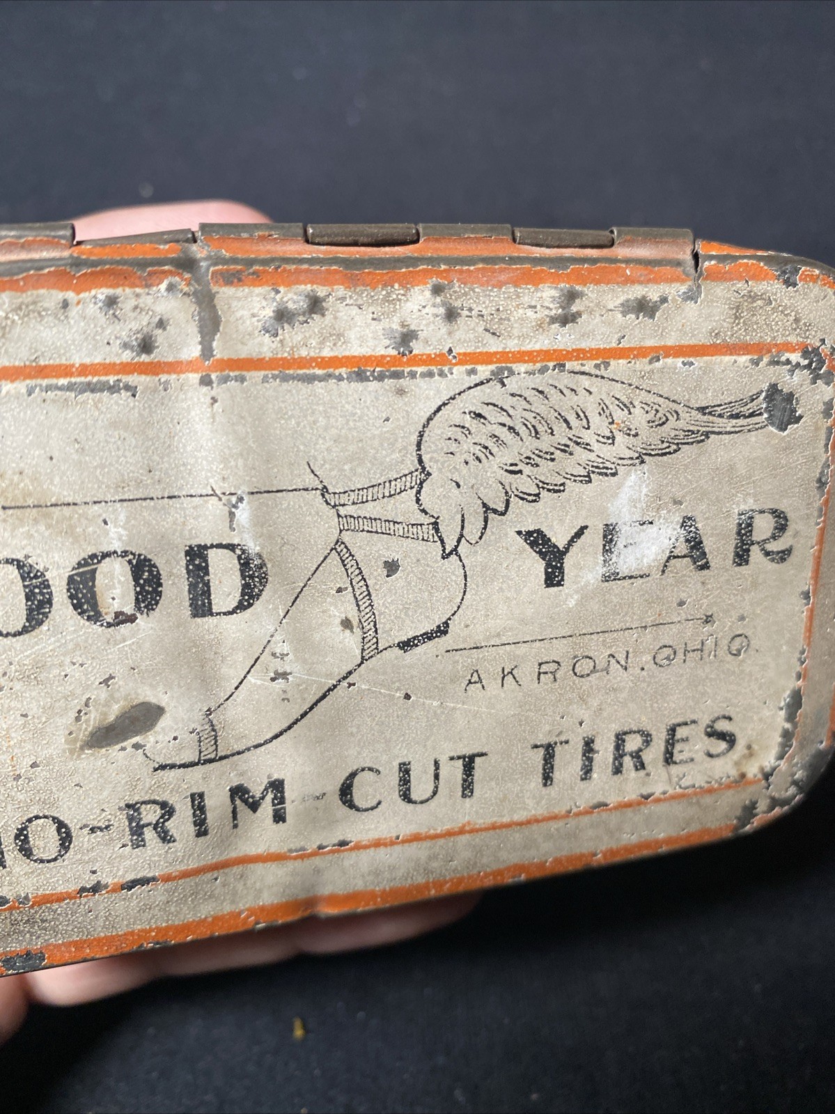 GOOD YEAR” No Rim Cut Tires” Antique TIN IN EXCELLENT PATINA CONDITION RARE!!