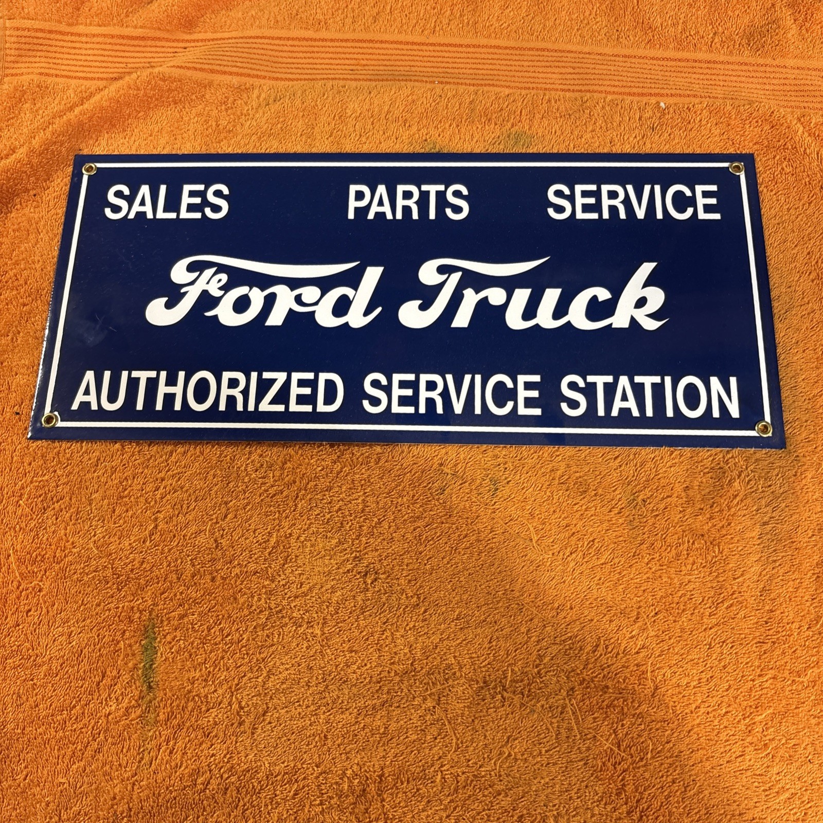 Box12-#5-NOS Vintage 18”x8” Porcelain FORD Truck Authorized Service Station