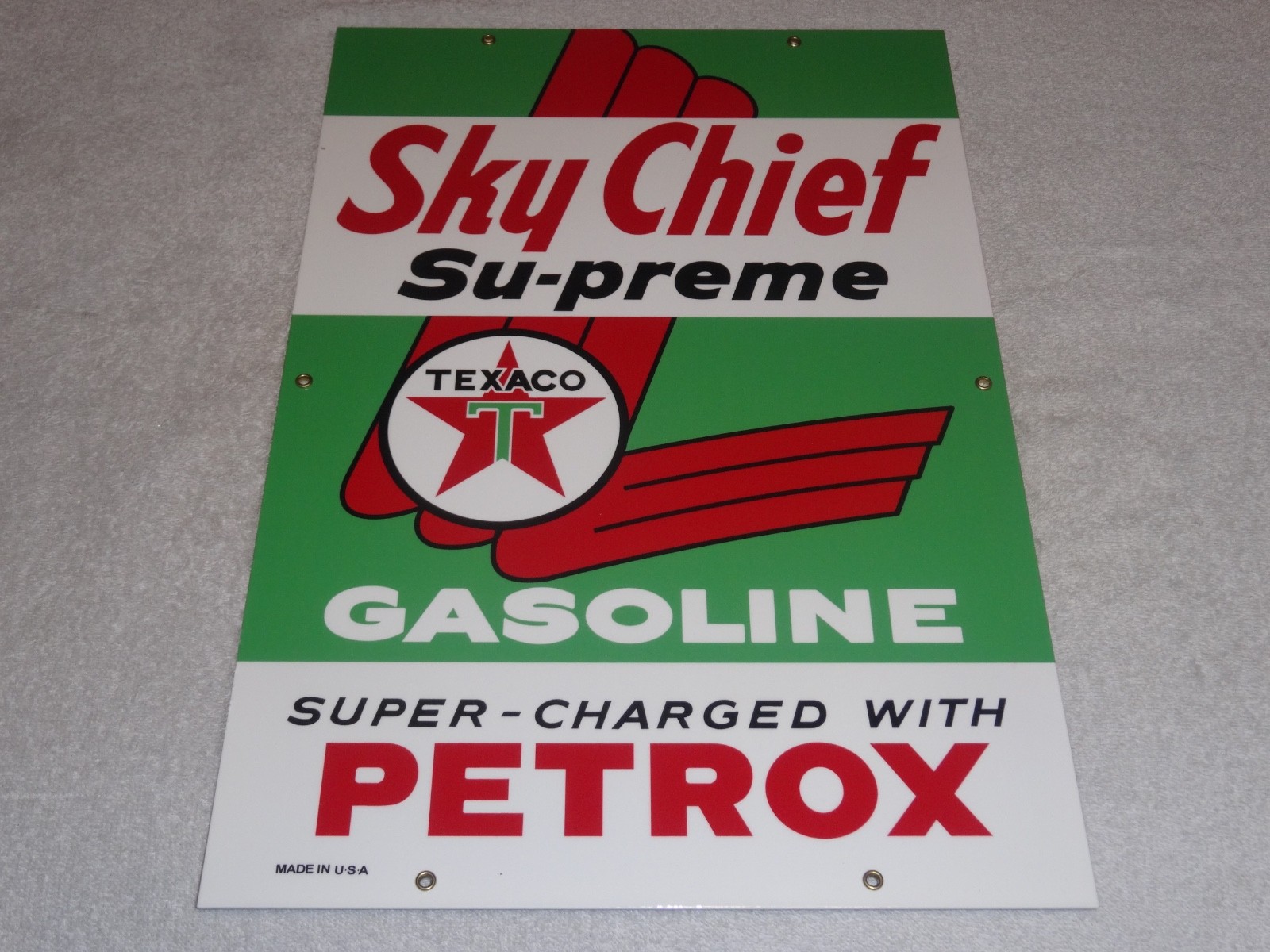 VINTAGE TEXACO SKY CHIEF SUPREME GASOLINE W/ PETROX 18″ PORCELAIN METAL OIL SIGN