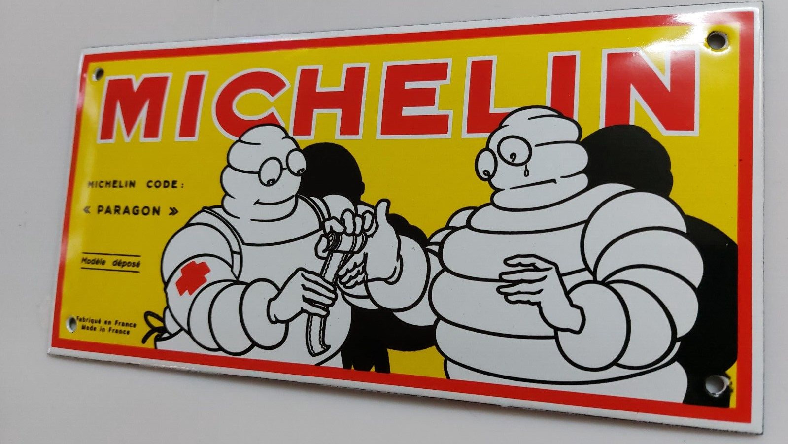 MICHELIN PARAGON TIRE FACTORY PORCELAIN DOOR ENAMEL GARAGE SIGN 10x20cm=4×8″