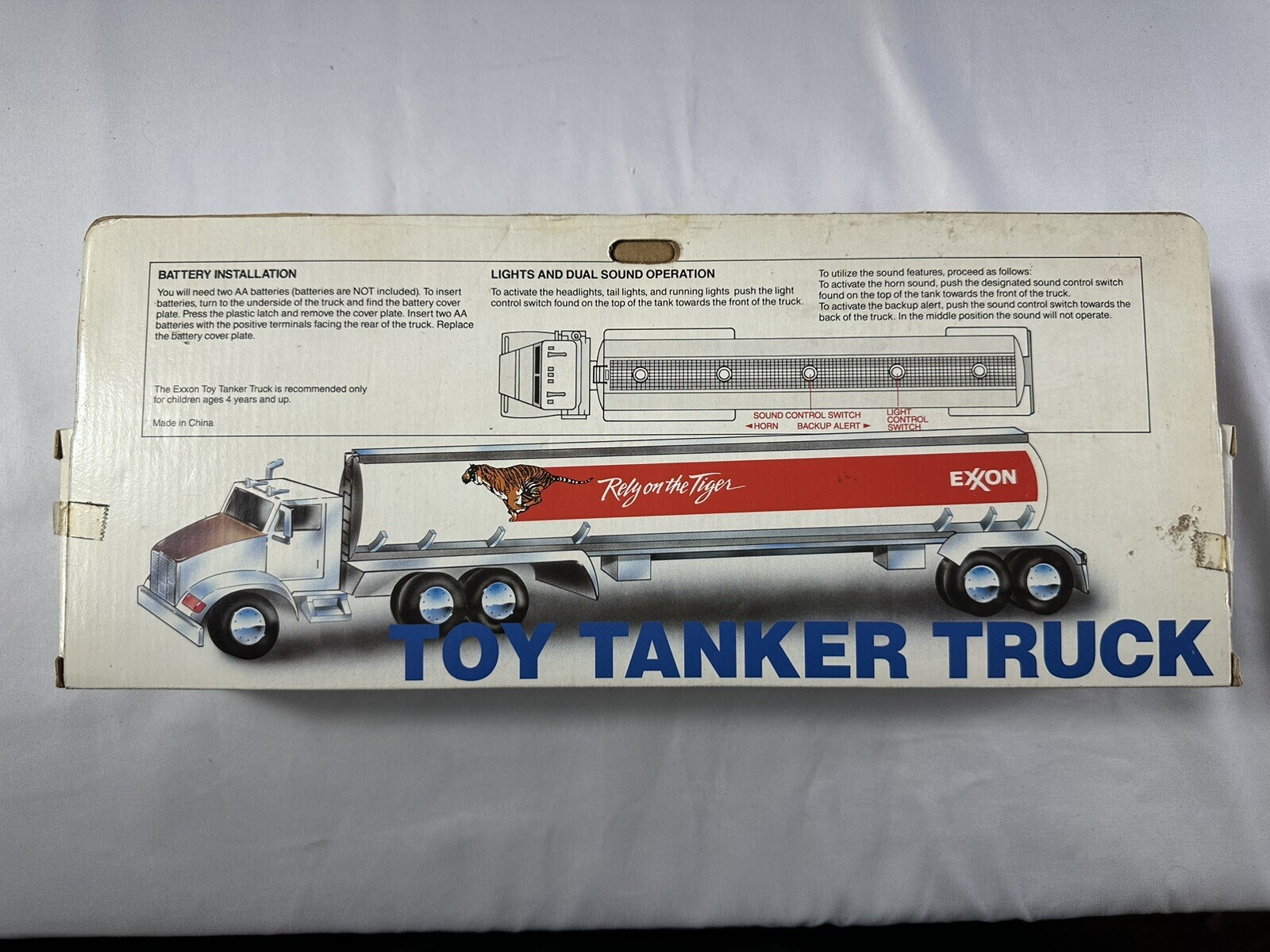 Vintage Oil and Gas Tanker Trucks Mobil, Exxon – New in box 1992-1997 Lot of 5