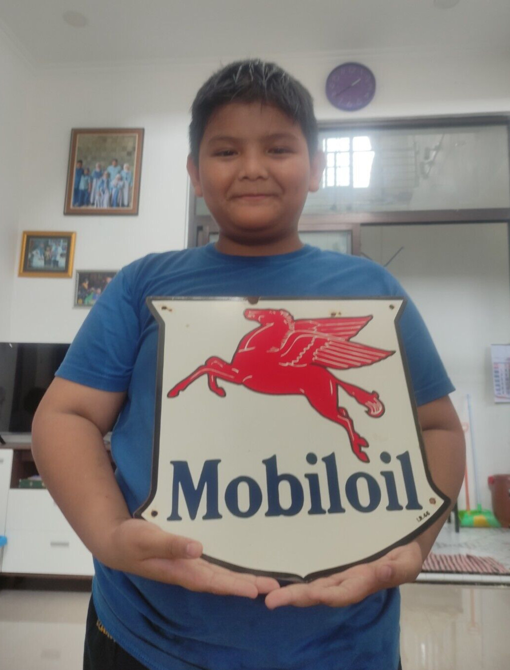 Vintage pegasus advertising porcelain mobiloil sign, 30cmx30cm Thickness 2mm