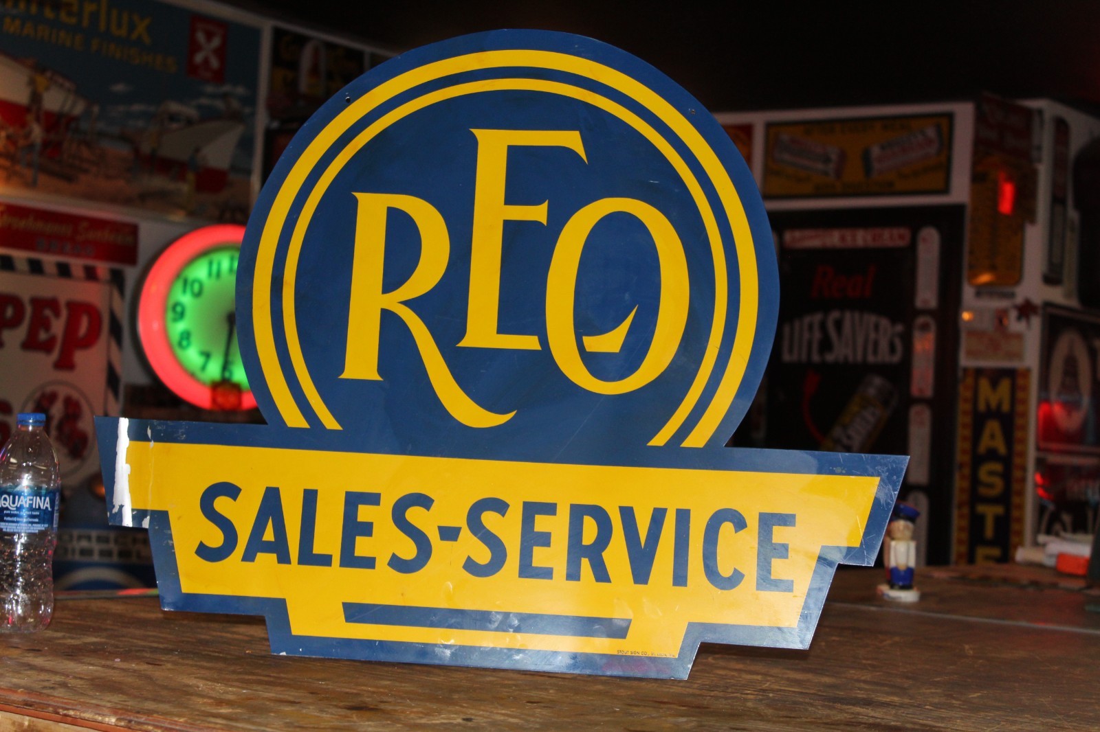 SCARCE 1950s REO SALES SERVICE 2-SIDED DEALER PAINTED METAL SIGN GAS OIL CAR