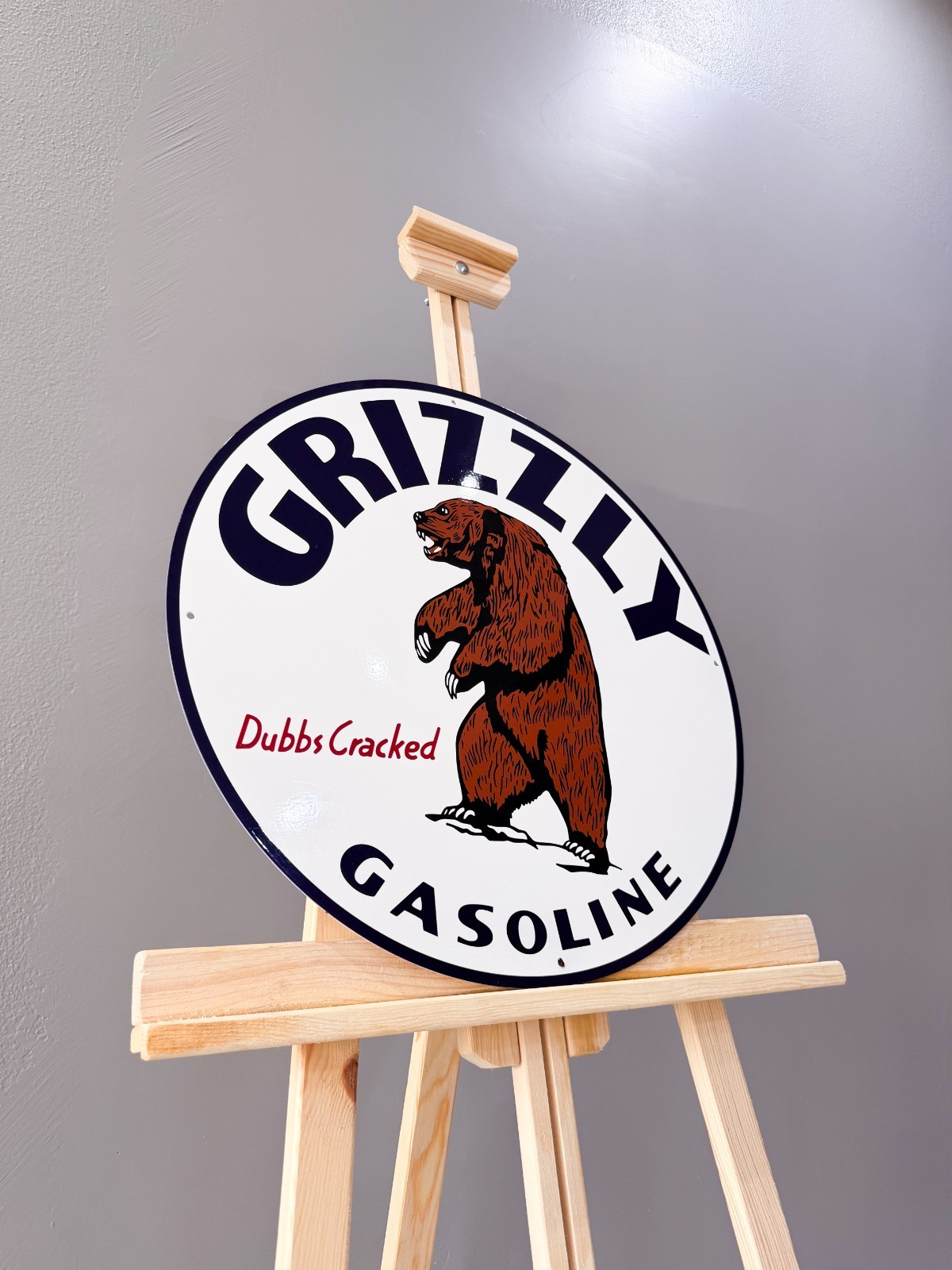 Vintage Bear Oil Company Grizzly Gasoline Heavy Metal Sign – 19.7″ (50cm)