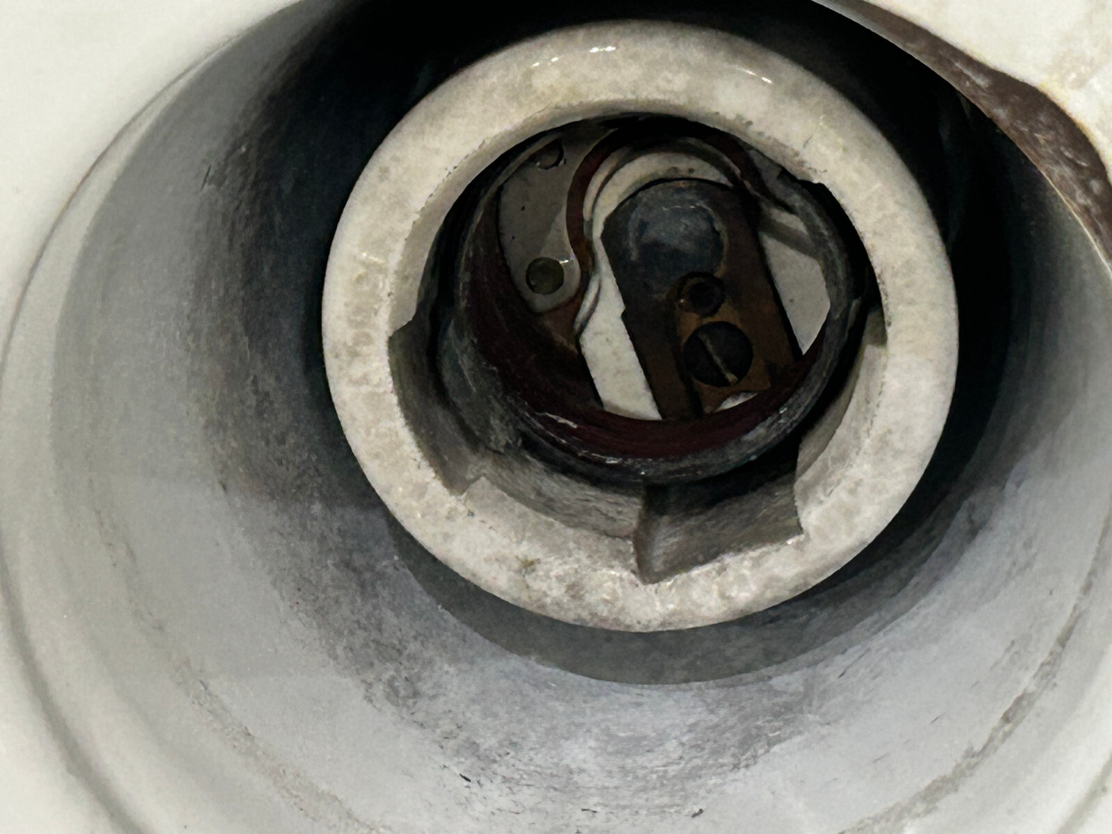 Vintage Industrial Service Station Island Lights – Benjamin – Stonco