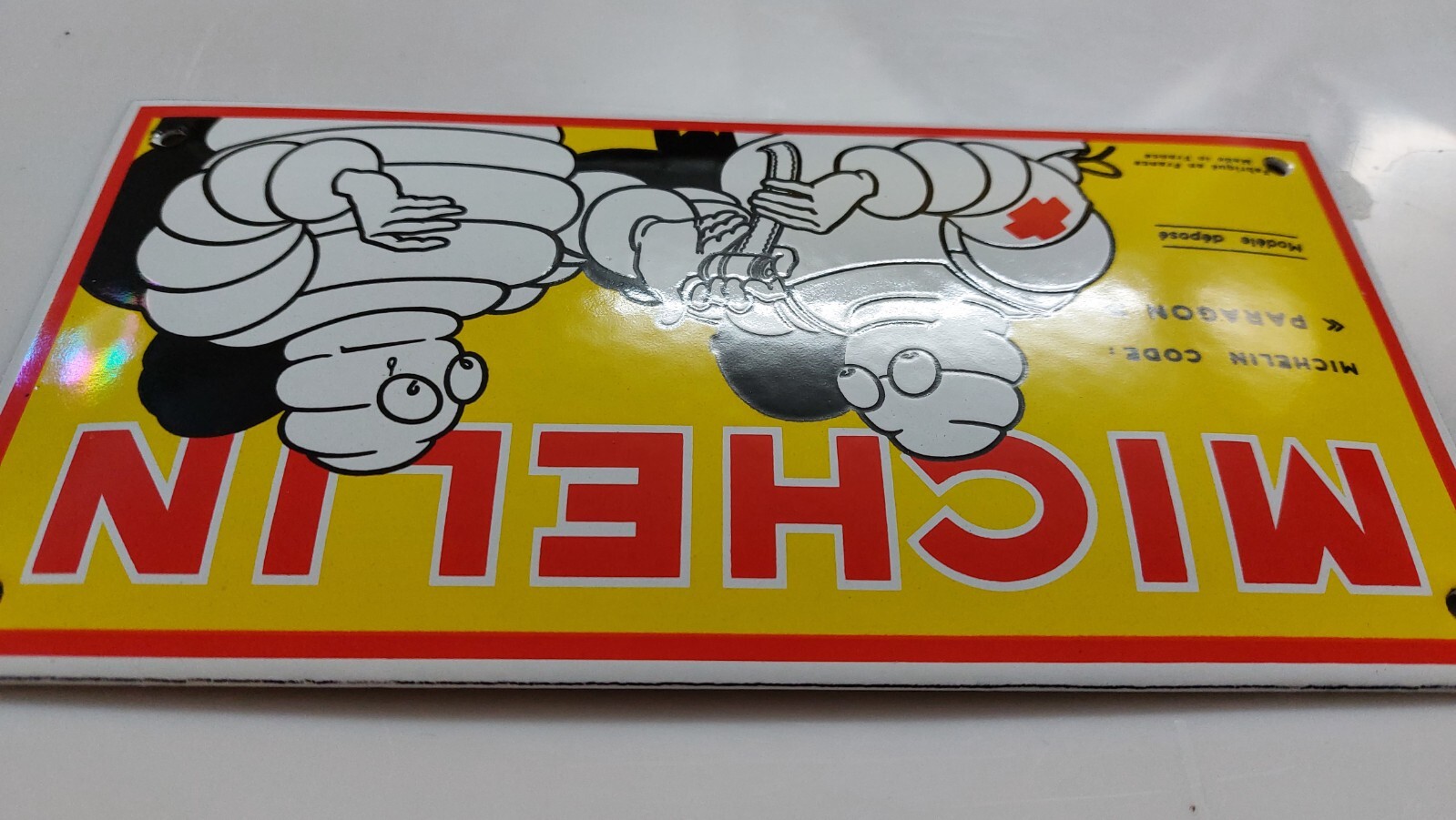 MICHELIN PARAGON TIRE FACTORY PORCELAIN DOOR ENAMEL GARAGE SIGN 10x20cm=4×8″
