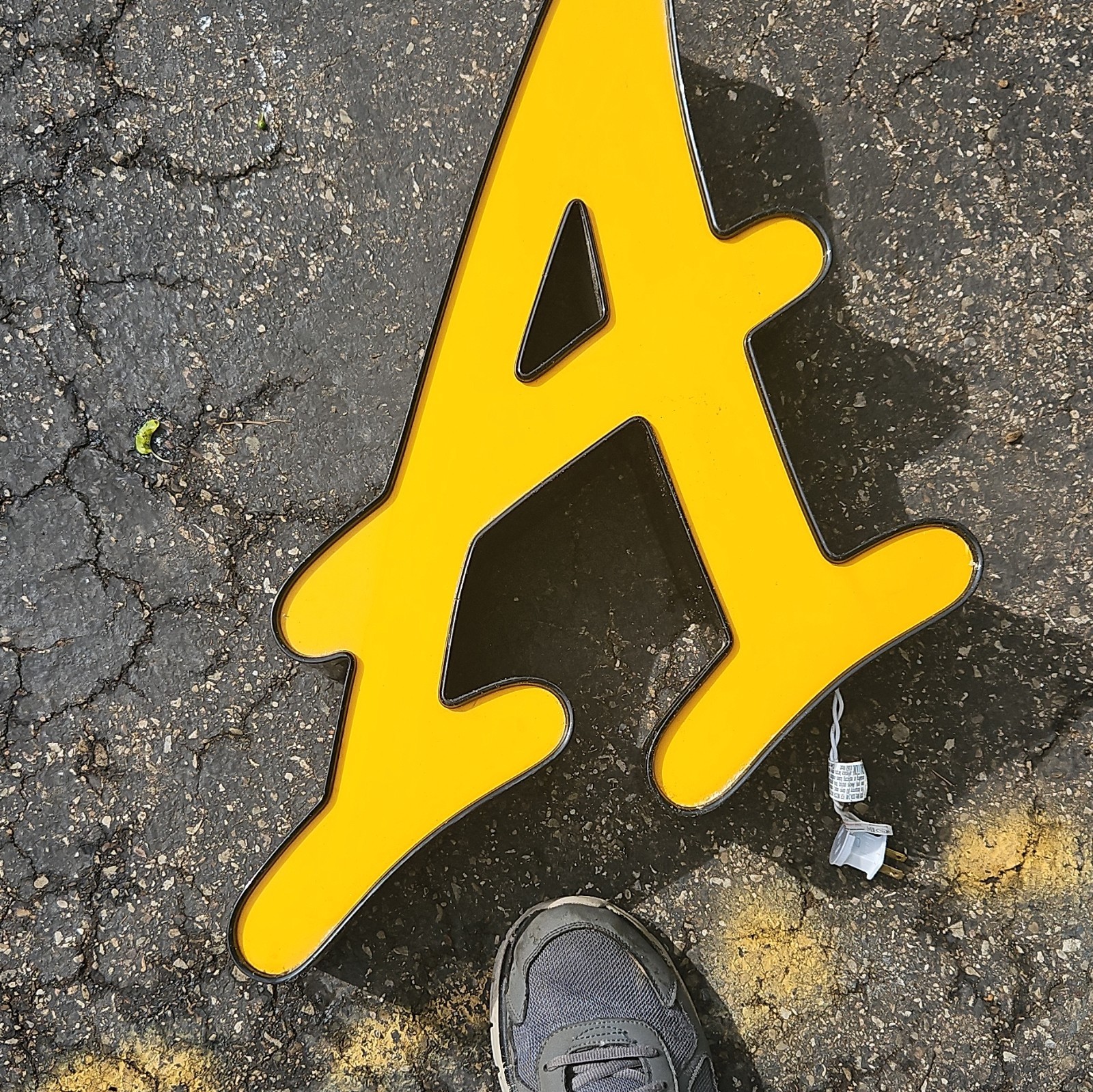 Lighted Letter A Sign 120V Plug-In Marquee Yellow/Black Plastic
