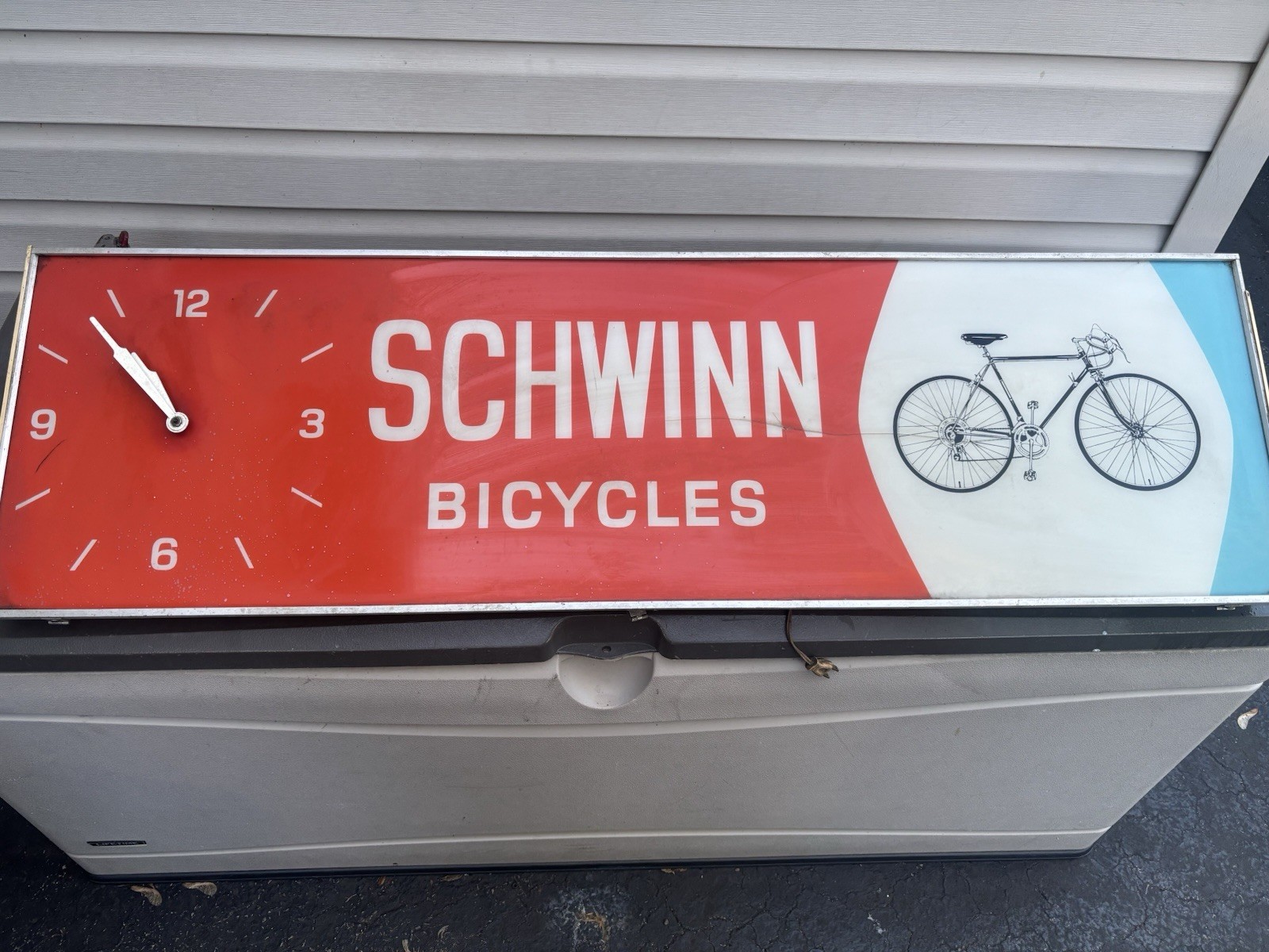 Rare 1960-70s Old Vintage Schwinn Dealer Sign/Clock Bicycle Shop Advertising