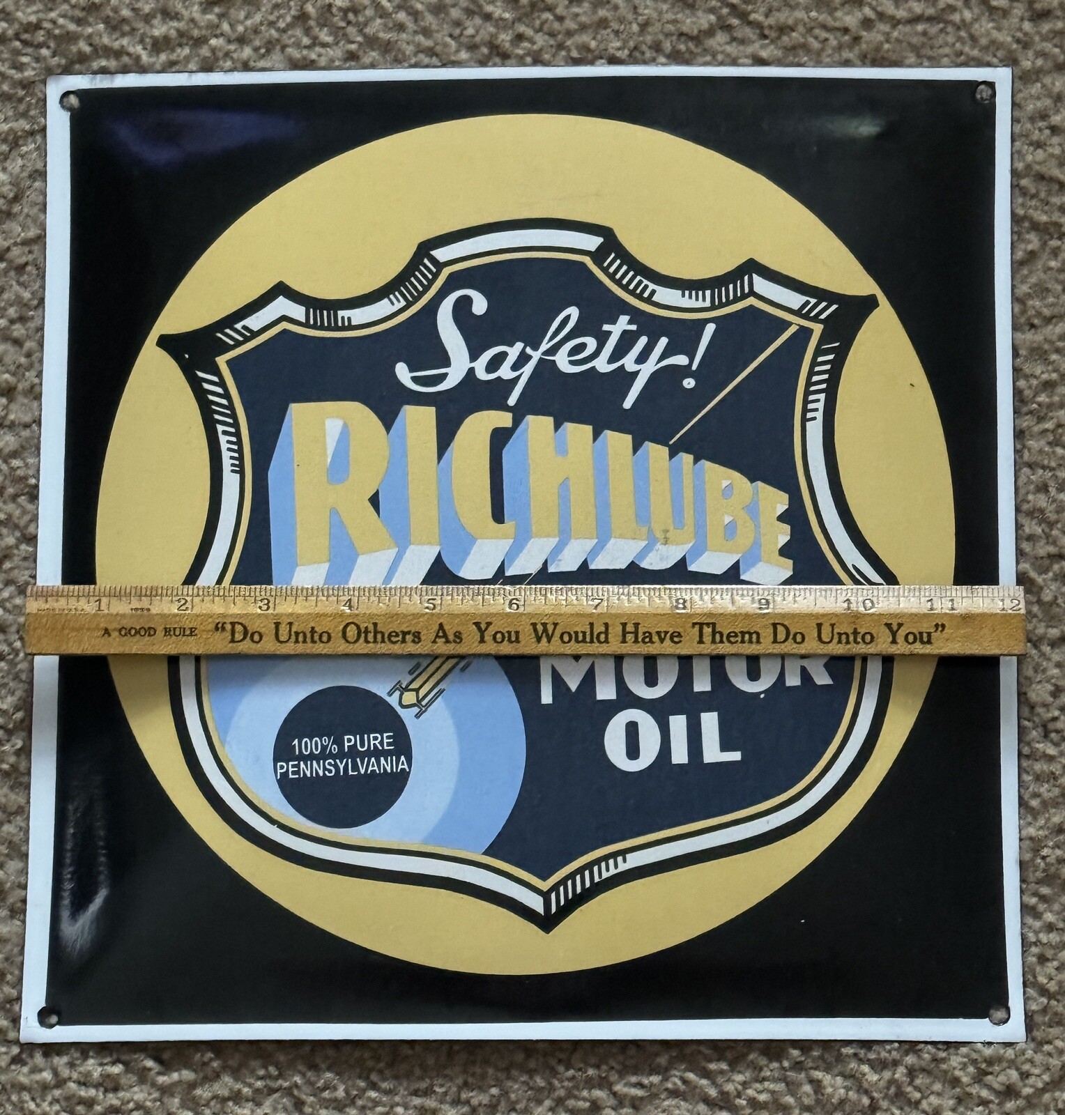 Richlube Motor Oil Porcelain Metal Sign 12″ x 12″, Weighs 1 lb 9oz. See Photos