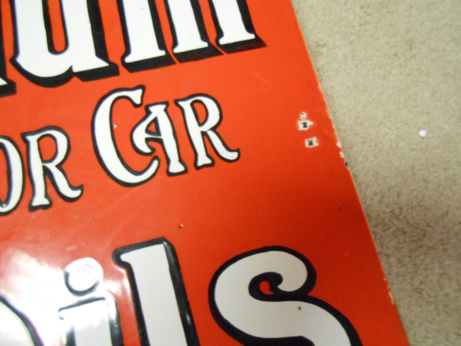 Flanged 1930’s Vintage Porcelain 2 Sided Mobiloil Vacuum Motor Car Oils Sign,