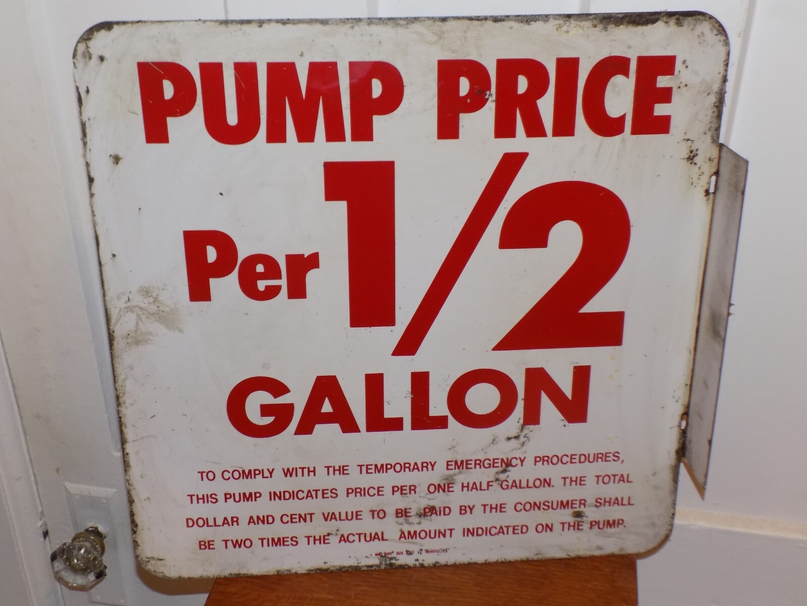 Pump Price Per ½ Gallon Metal Double Sided Flange Sign