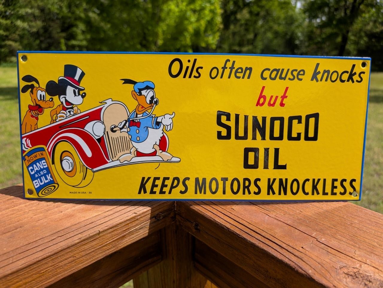 HEAVY PORCELAIN SUNOCO OIL KEEPS MOTORS KNOCKLESS DISNEY MICKY MOUSE SIGN PLUTO