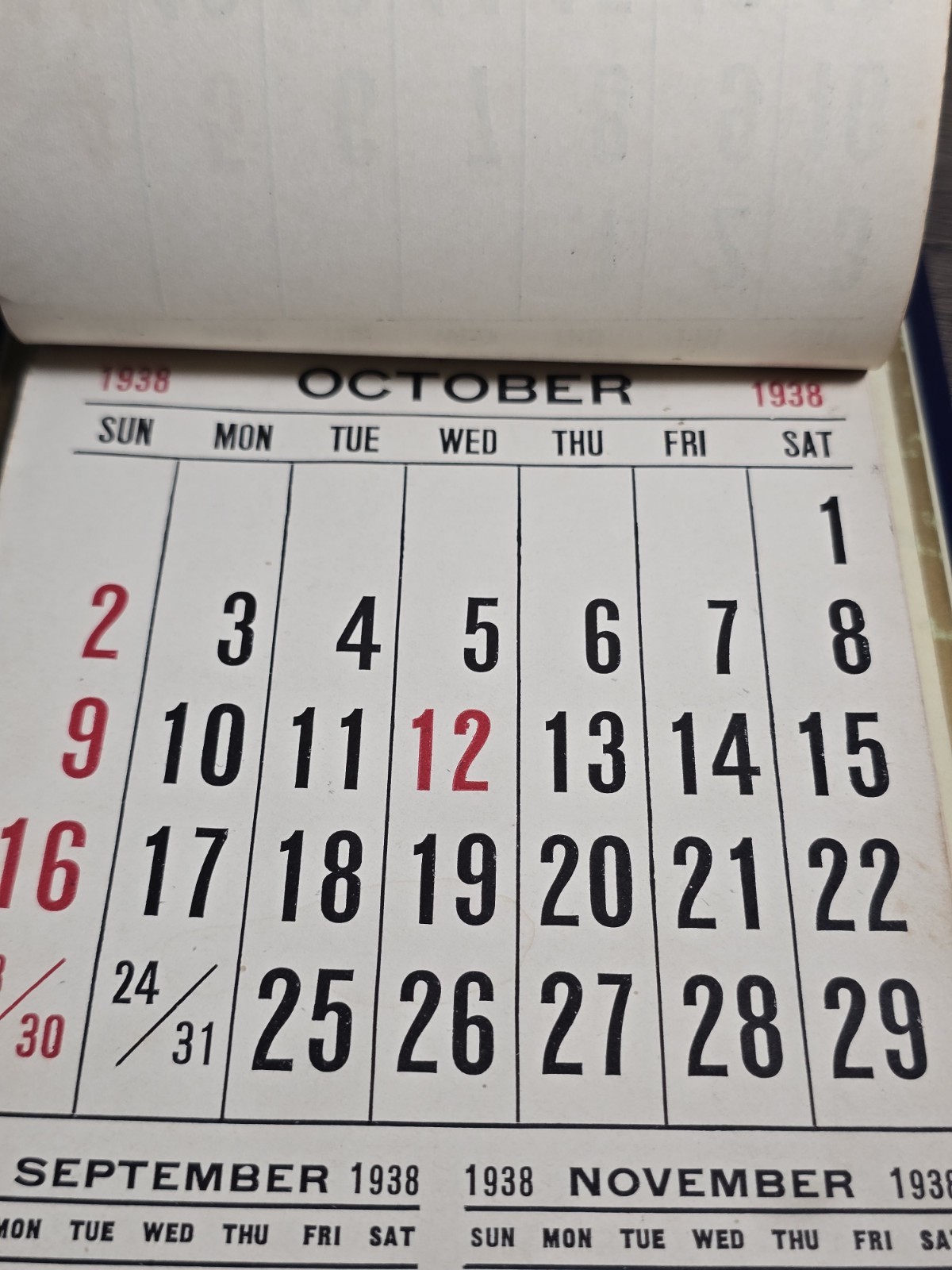 1939 Marlow Coal. Co. Washington D.C. Blue Celluloid Calendar Sign White Oak