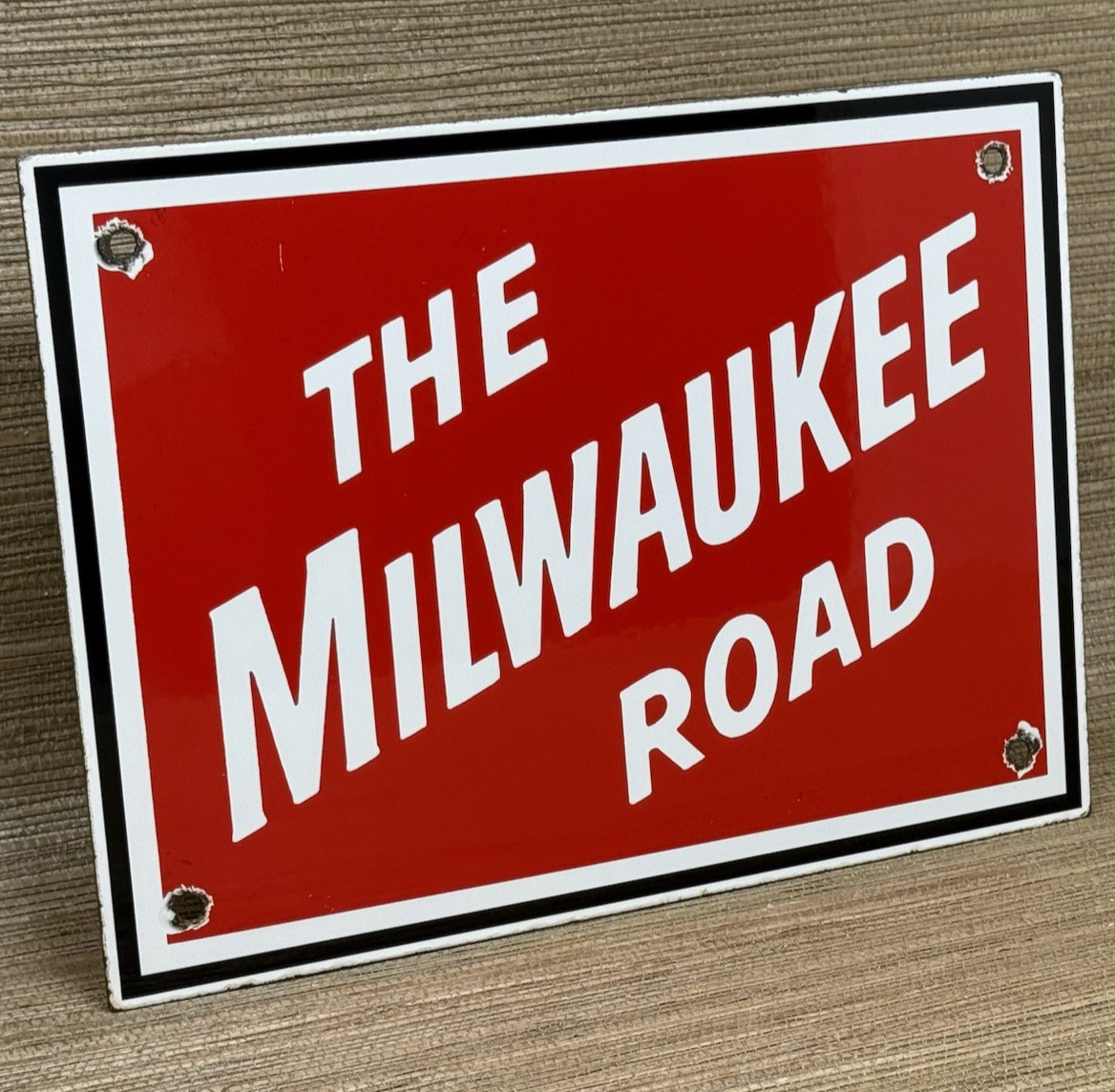 VINTAGE THE MILWAUKEE ROAD PORCELAIN SIGN TRAIN STATION GAS OIL RAILROAD FREIGHT