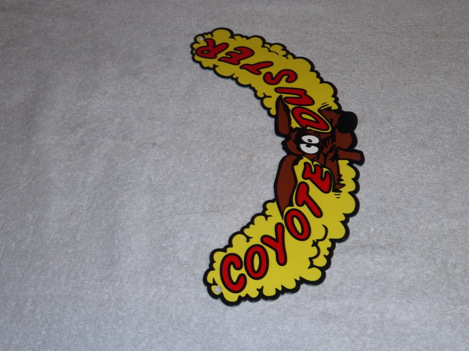 VINTAGE 1969 PLYMOUTH ROAD RUNNER COYOTE DUSTER METAL GASOLINE OIL SIGN! WILE E.