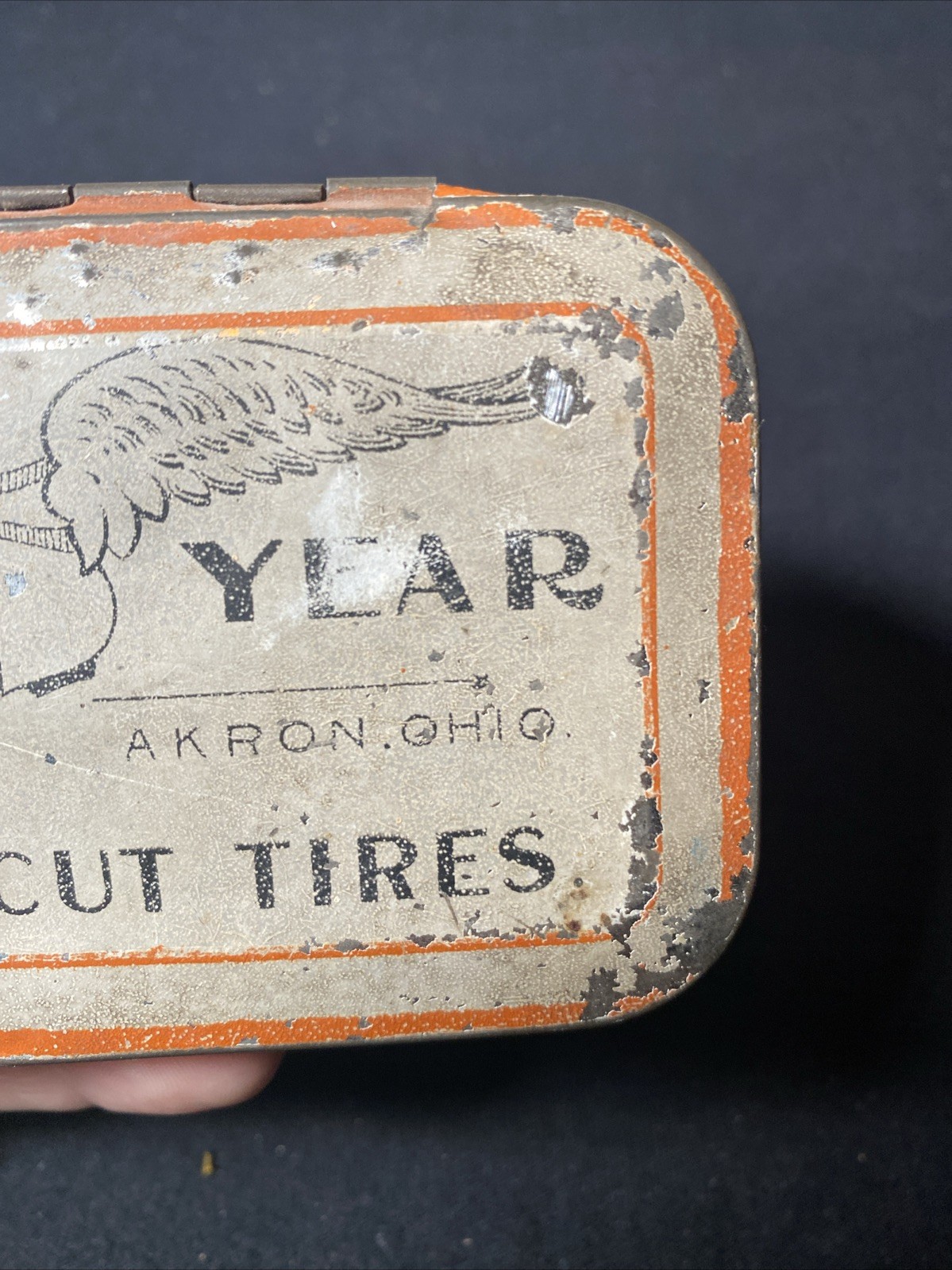 GOOD YEAR” No Rim Cut Tires” Antique TIN IN EXCELLENT PATINA CONDITION RARE!!