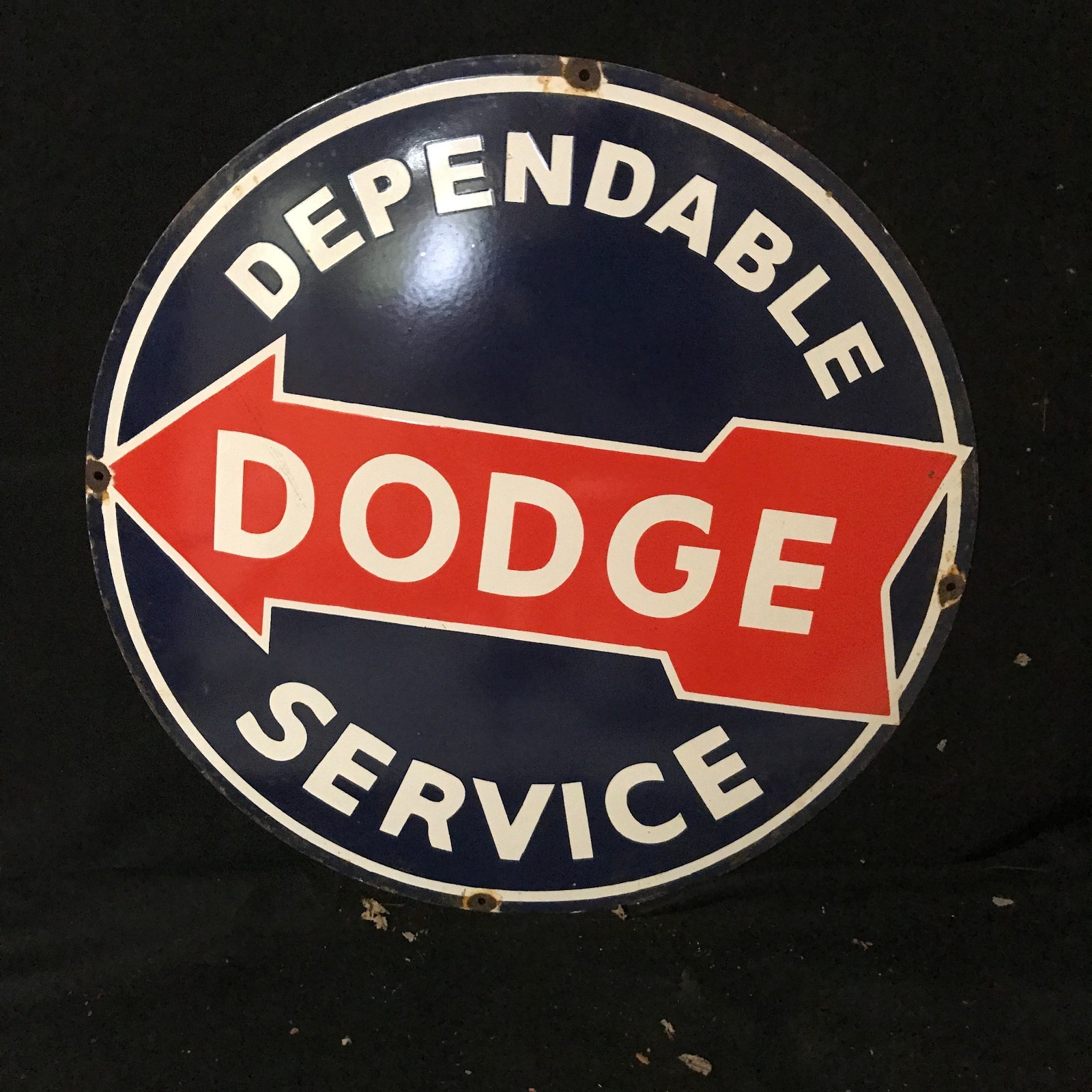 DODGE SERVICE MOTOR OIL ADVERTISING PORCELAIN ENAMEL SIGN 30 IN ROUND SS
