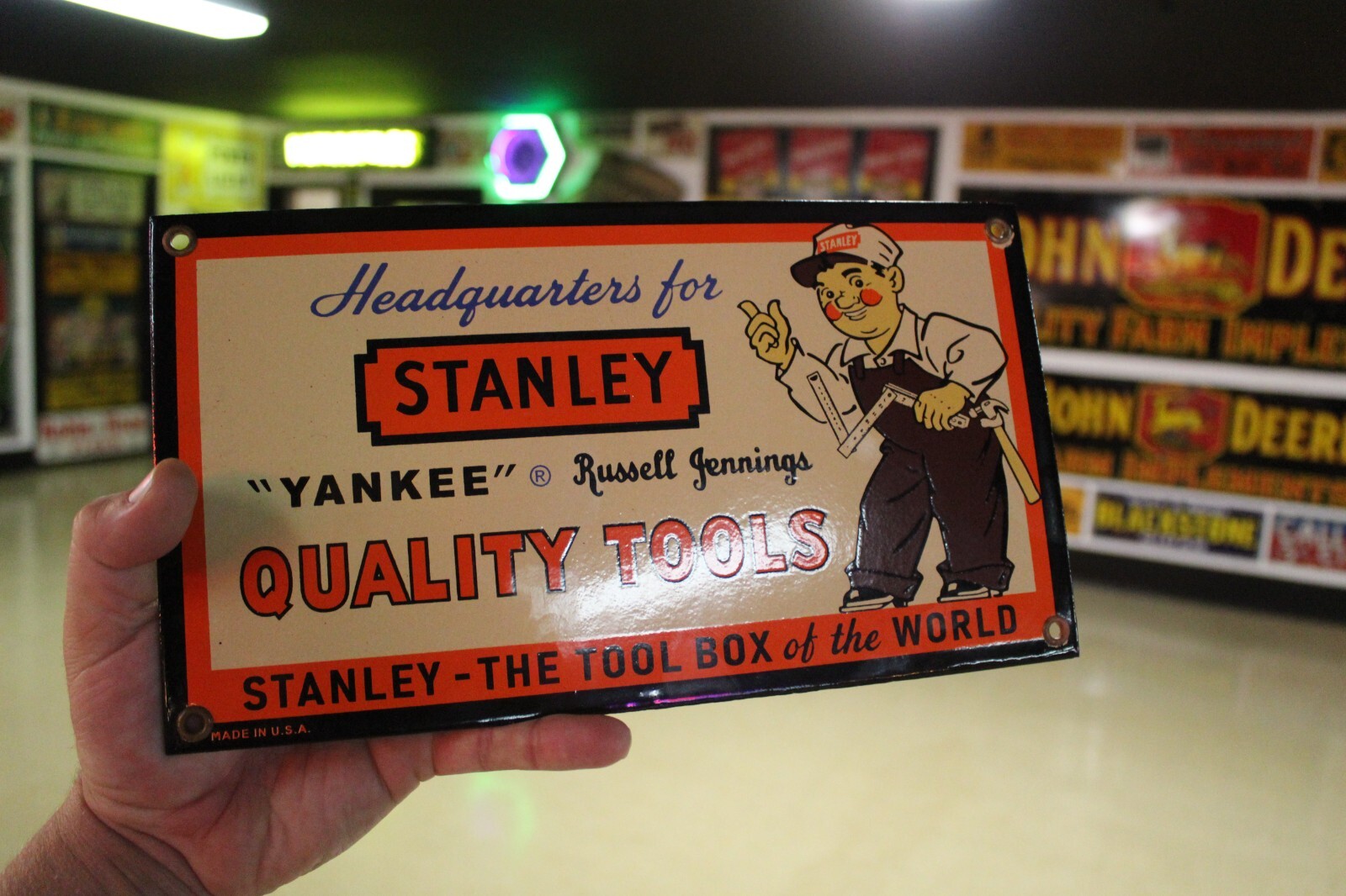 RARE STANLEY QUALITY TOOLS DEALER PORCELAIN METAL SIGN HARDWARE STORE GAS OIL