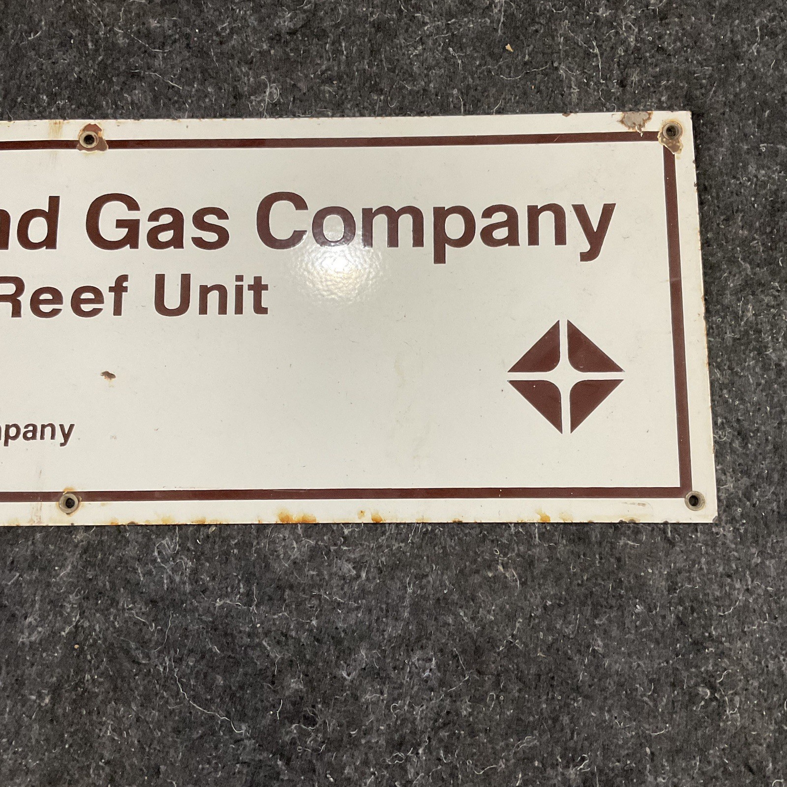 ARCO Oil & Gas Co. Porcelain Sign Hulldale Penn Reef Unit 30″ wide