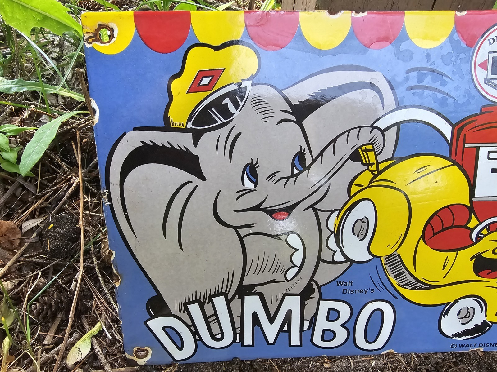 Vintage DX Diamond Motor Oil Sign – Dumbo Gasoline Outboard Pump Porcelain Sign