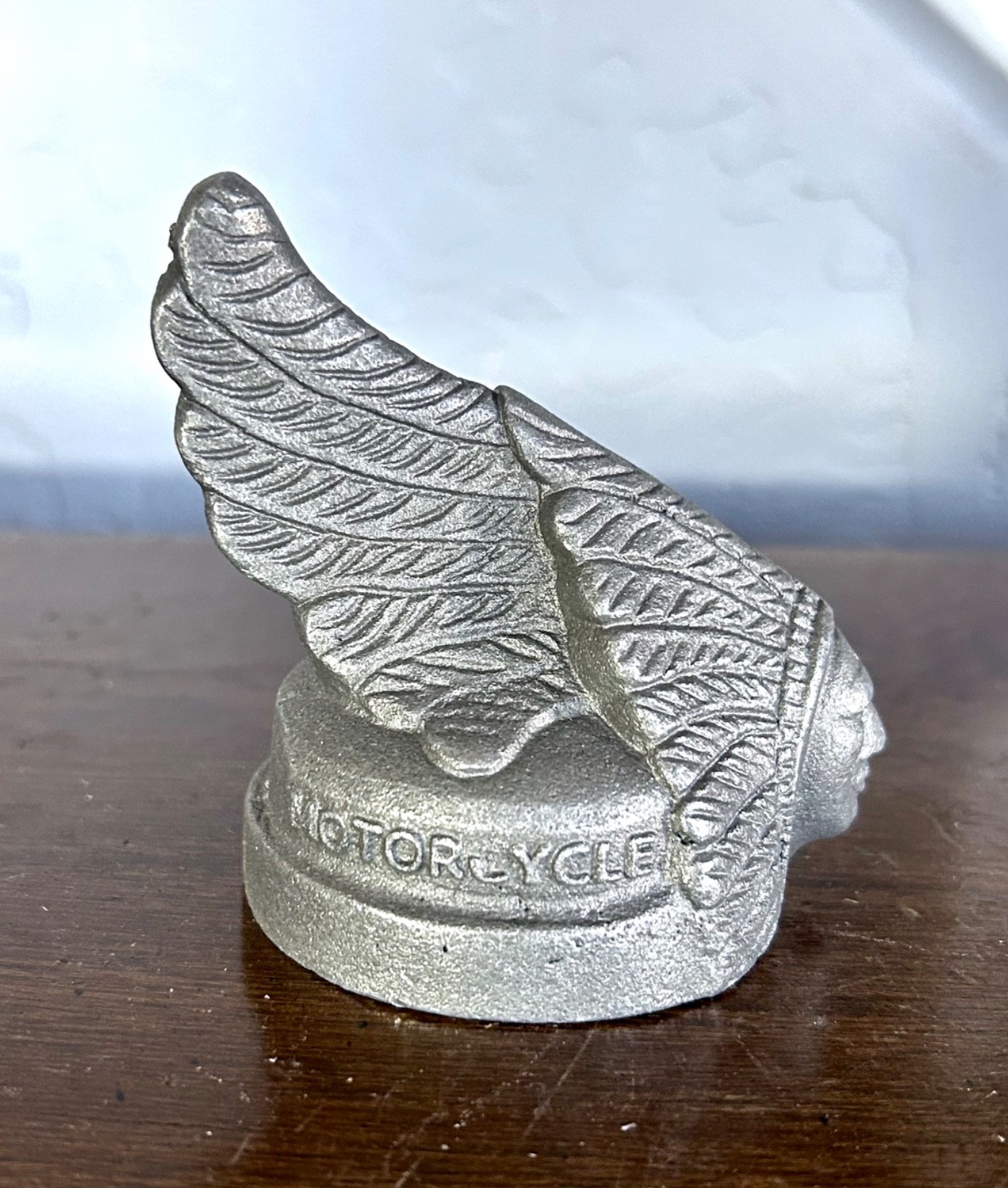 Vintage Style Indian Motorcycle Chief Metal Paperweight Hood Ornament Desk Decor
