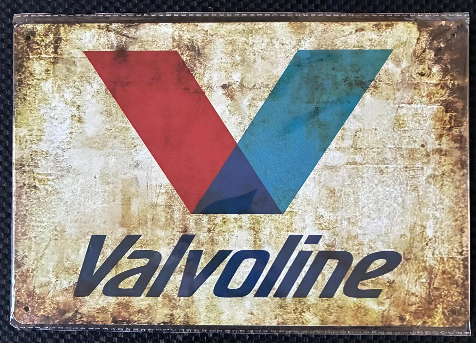 Gas Station Metal Tin Sign, featuring ” VALVOLINE” Retro Vintage Man Cave 8×12