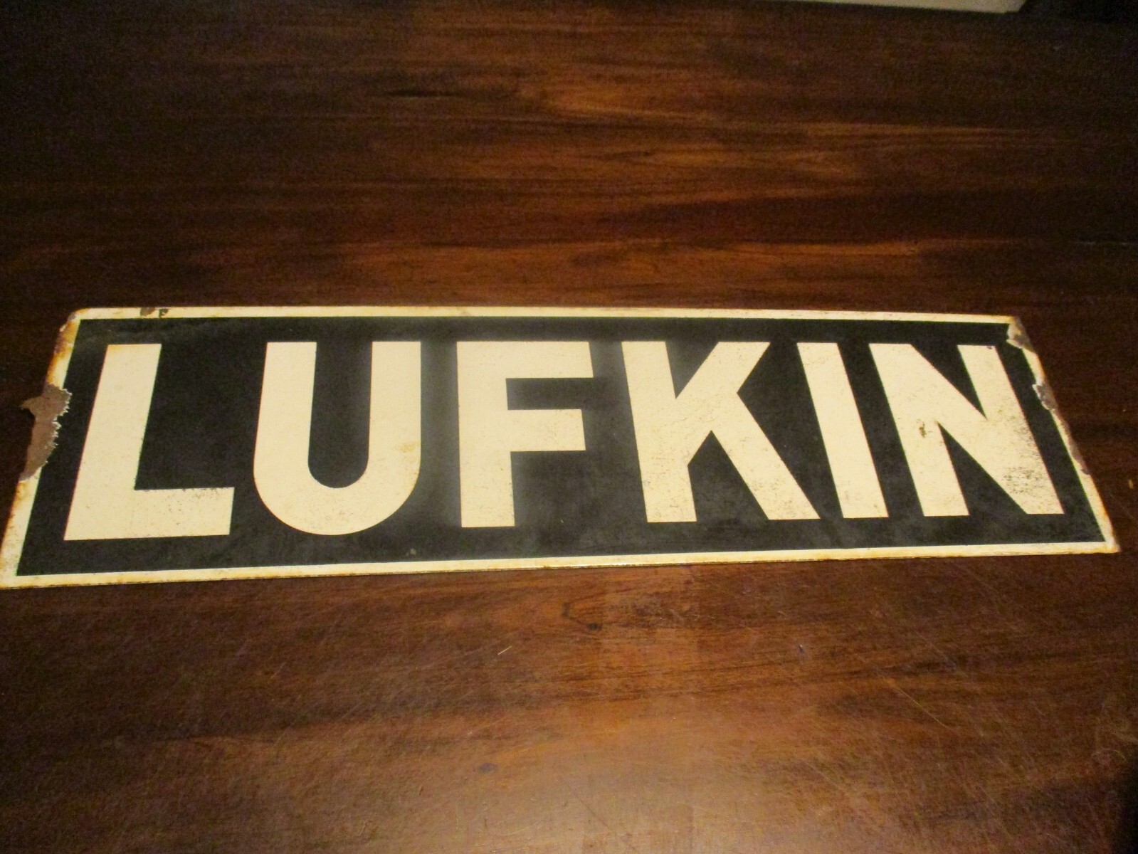 LUFKIN 24”X 7” PORCELAIN OILFIELD GAS & OIL ORIGINAL SIGN PUMP JACK SIGN TEXAS