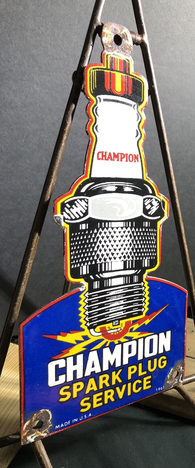 VINTAGE 1961 DATED CHAMPION SPARK PLUG SERVICE 10” PORCELAIN SIGN GAS OIL